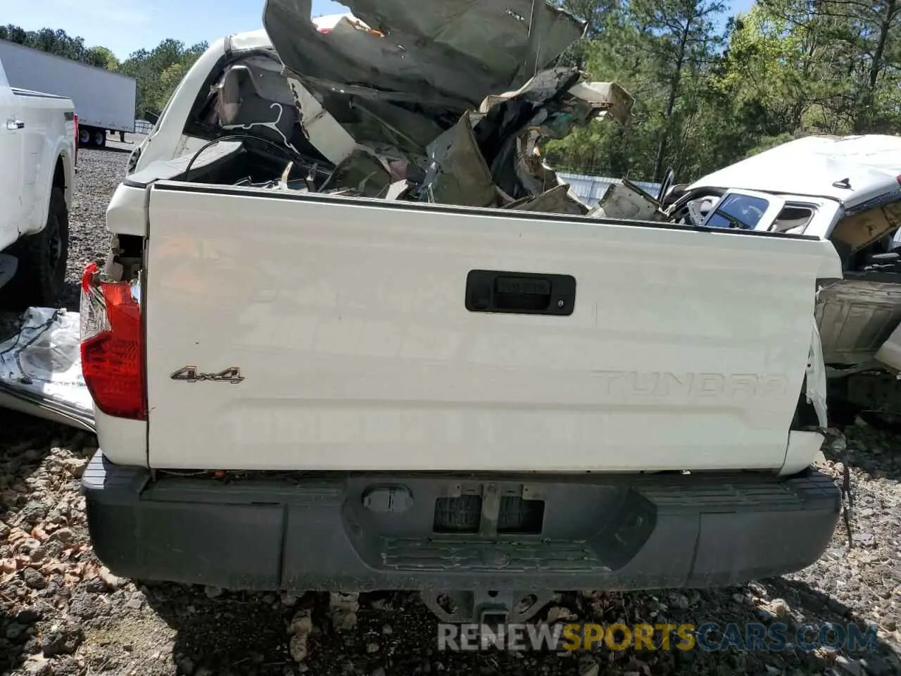 6 fotografías del automóvil dañado 5TFUY5F18MX020744 TOYOTA TUNDRA 2021