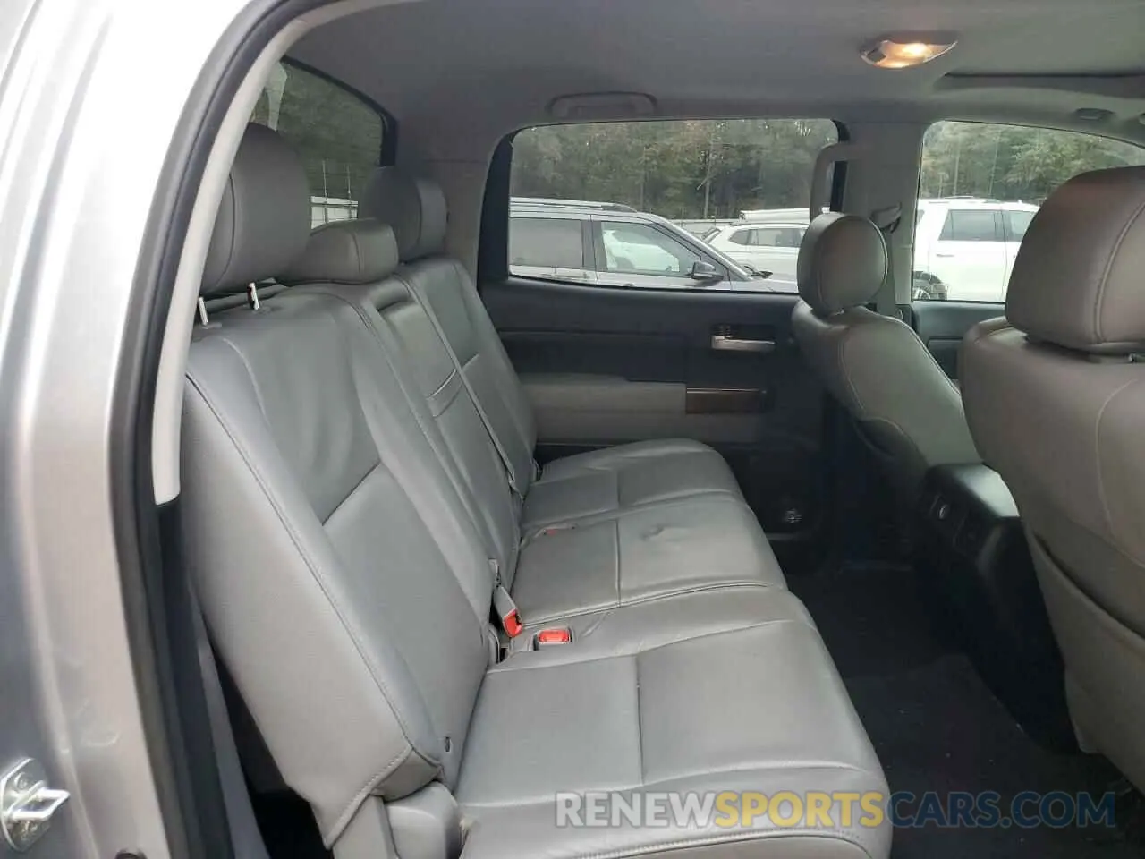 10 fotografías del automóvil dañado 5TFHW5F11DX286338 TOYOTA TUNDRA 2022