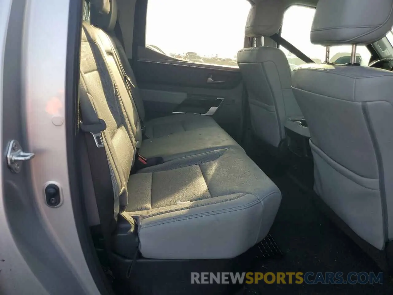 10 fotografías del automóvil dañado 5TFJA5AB3NX004332 TOYOTA TUNDRA 2022