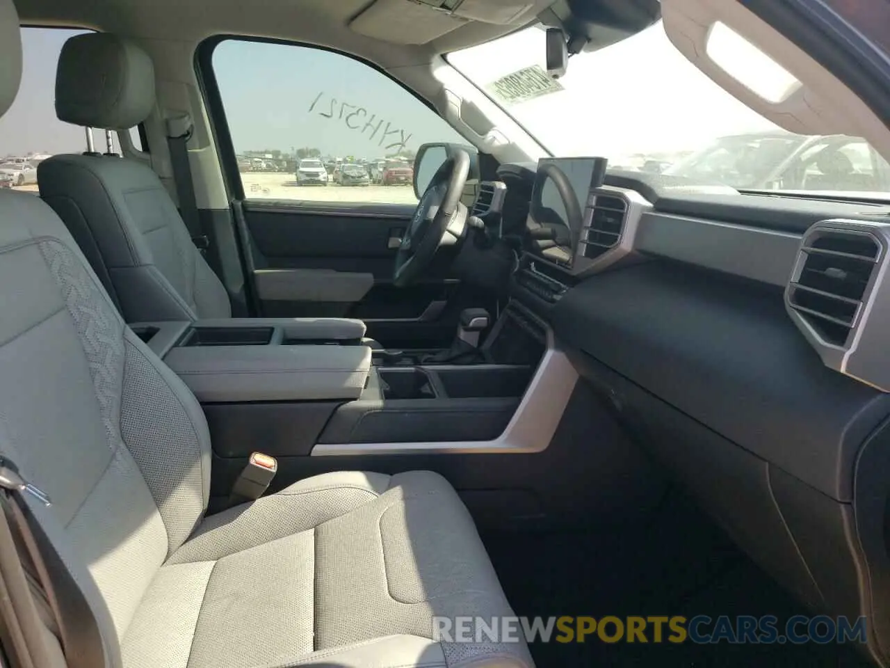 5 fotografías del automóvil dañado 5TFJA5AB6NX002042 TOYOTA TUNDRA 2022