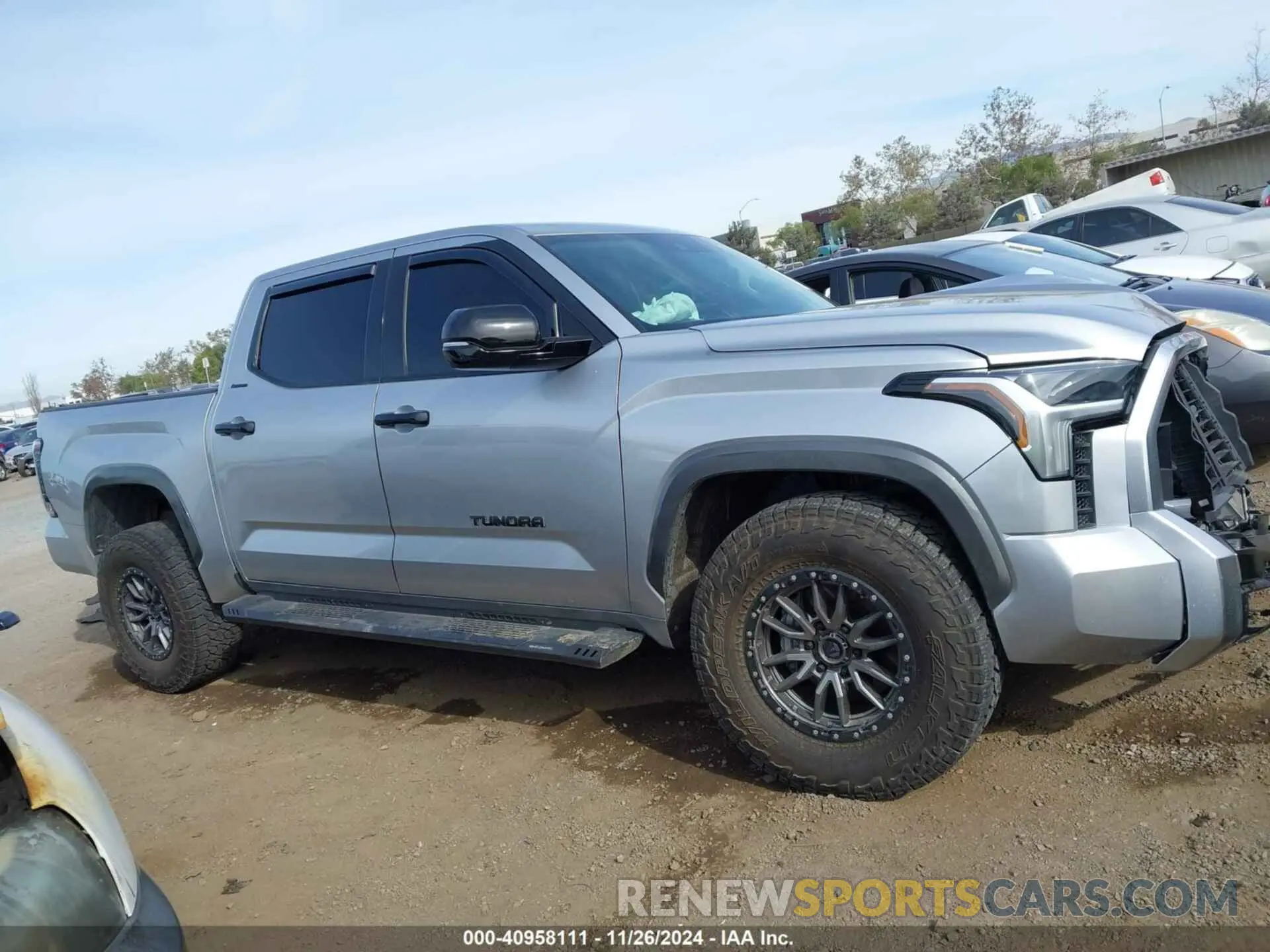14 fotografías del automóvil dañado 5TFJA5AB7NX006956 TOYOTA TUNDRA 2022