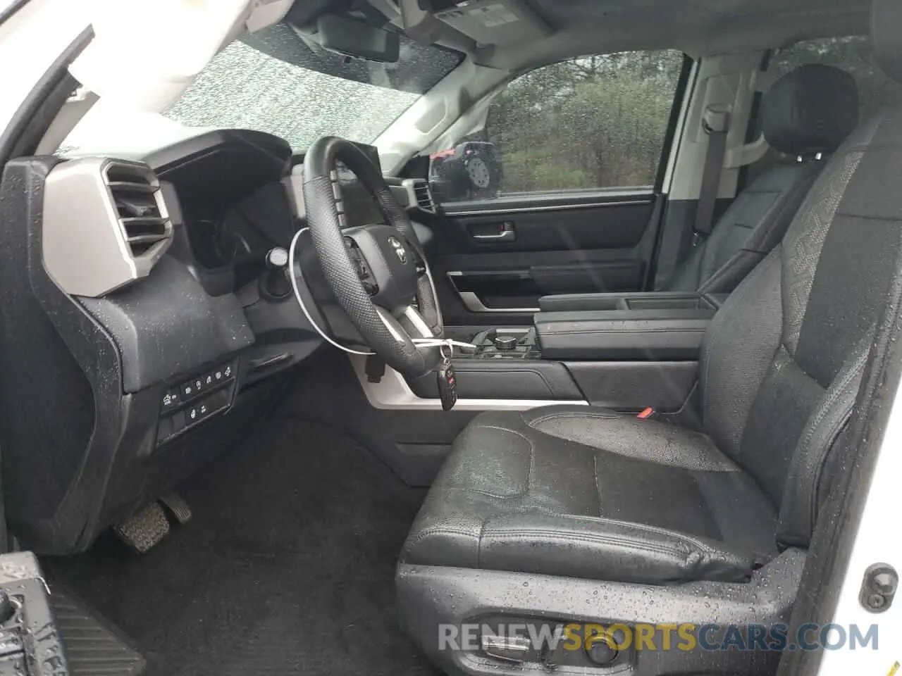 7 fotografías del automóvil dañado 5TFJA5DA7NX040124 TOYOTA TUNDRA 2022