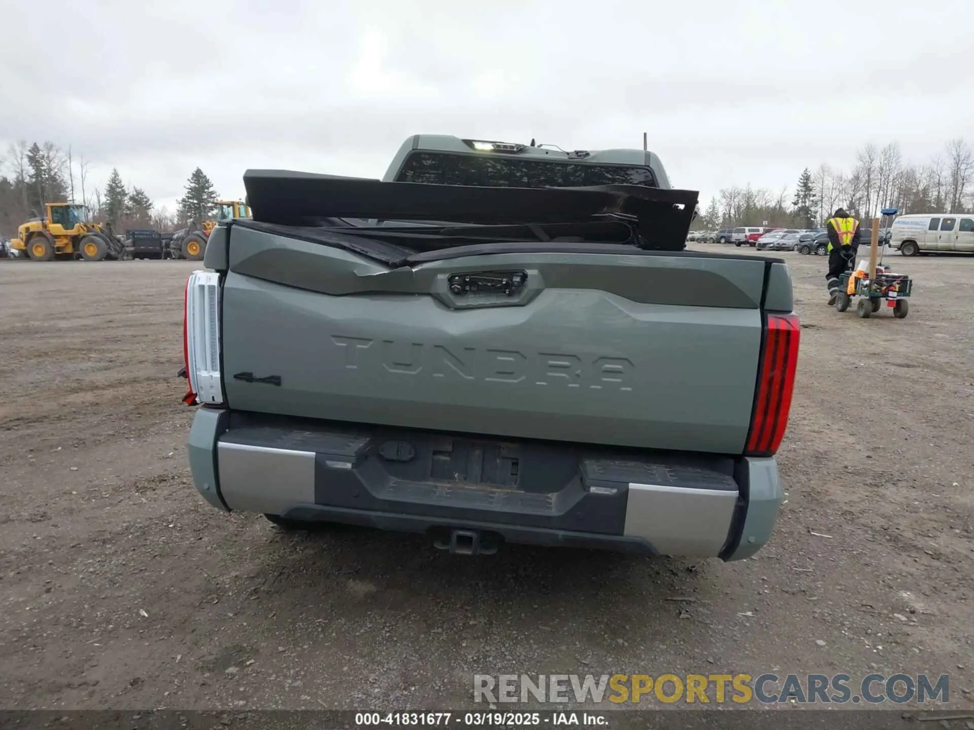 16 fotografías del automóvil dañado 5TFJA5DB6NX040916 TOYOTA TUNDRA 2022