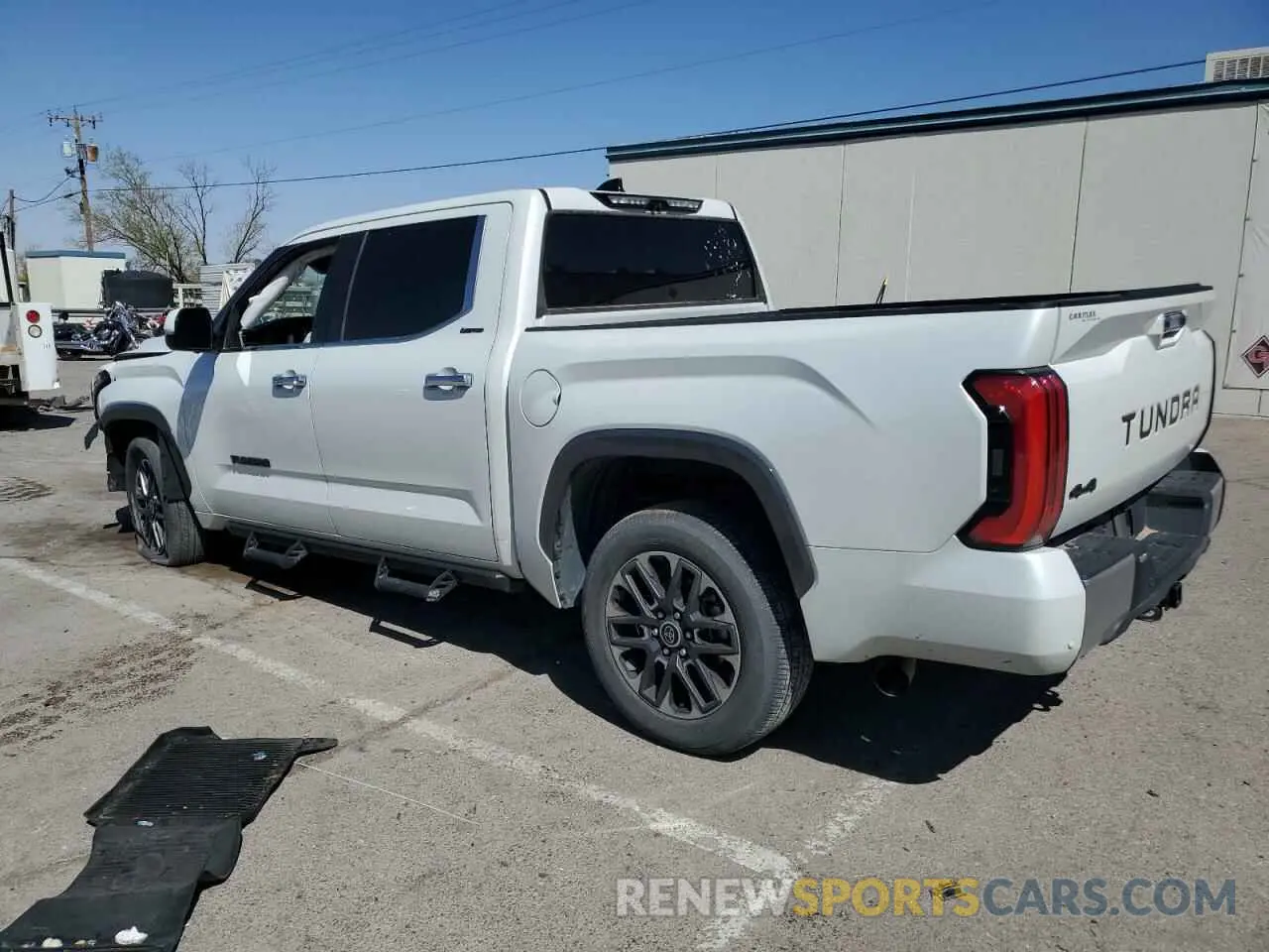 2 fotografías del automóvil dañado 5TFJA5DB9NX018019 TOYOTA TUNDRA 2022