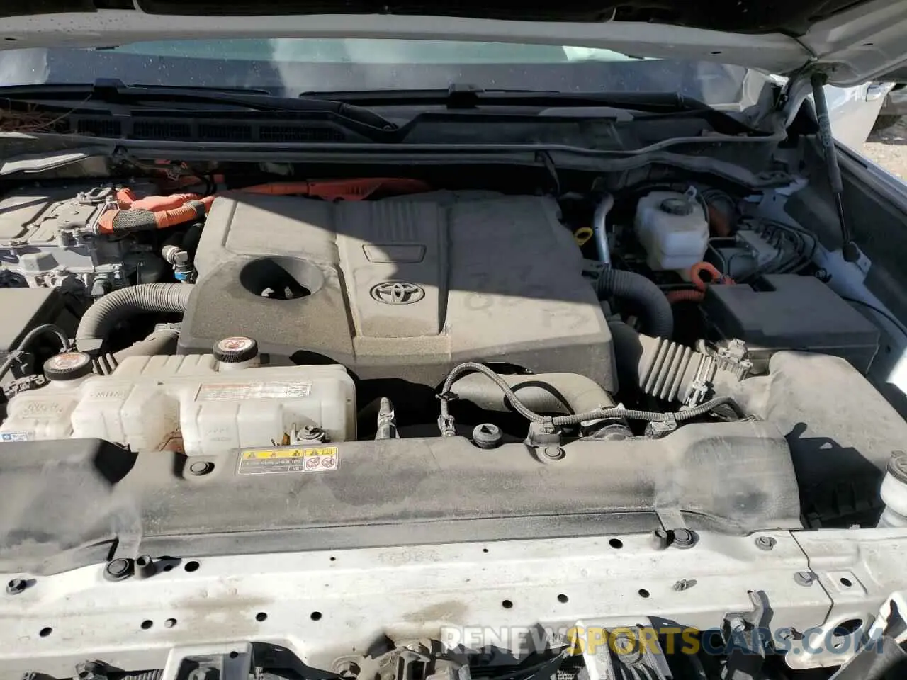 11 fotografías del automóvil dañado 5TFJC5AB9NX001199 TOYOTA TUNDRA 2022