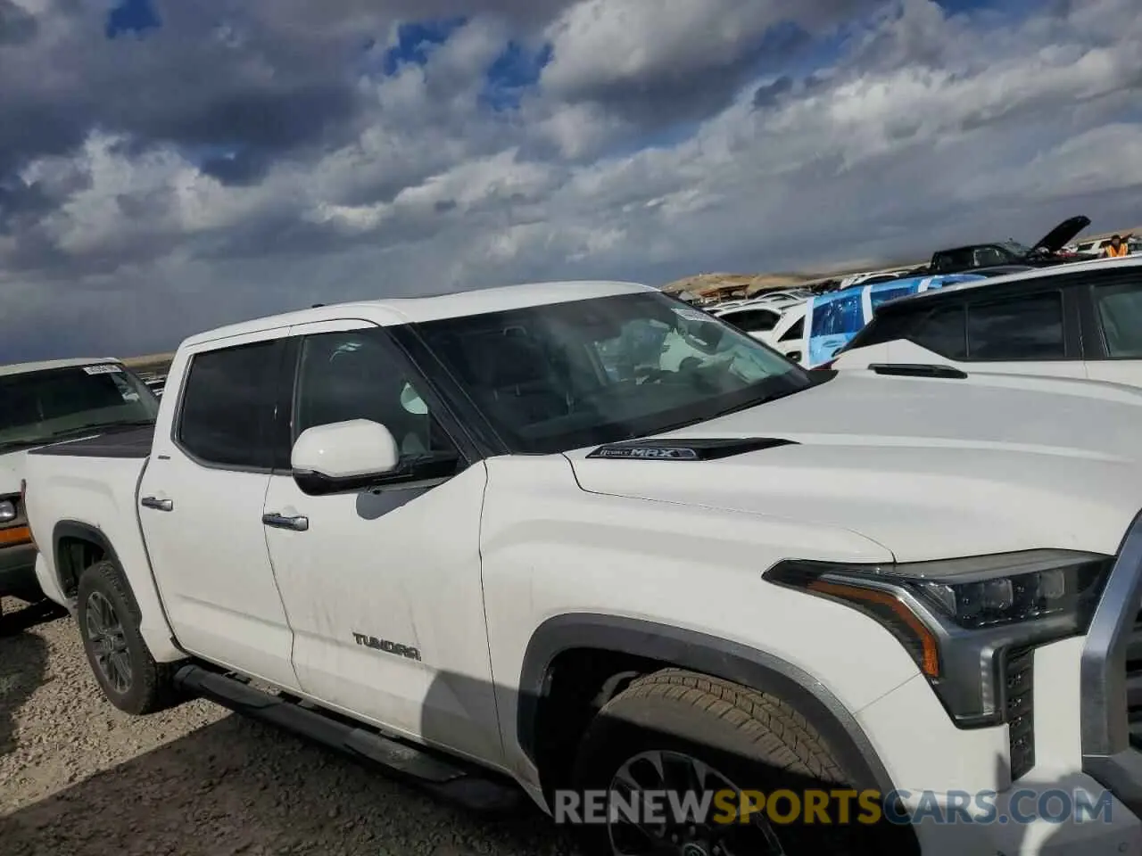 4 fotografías del automóvil dañado 5TFJC5AB9NX001199 TOYOTA TUNDRA 2022