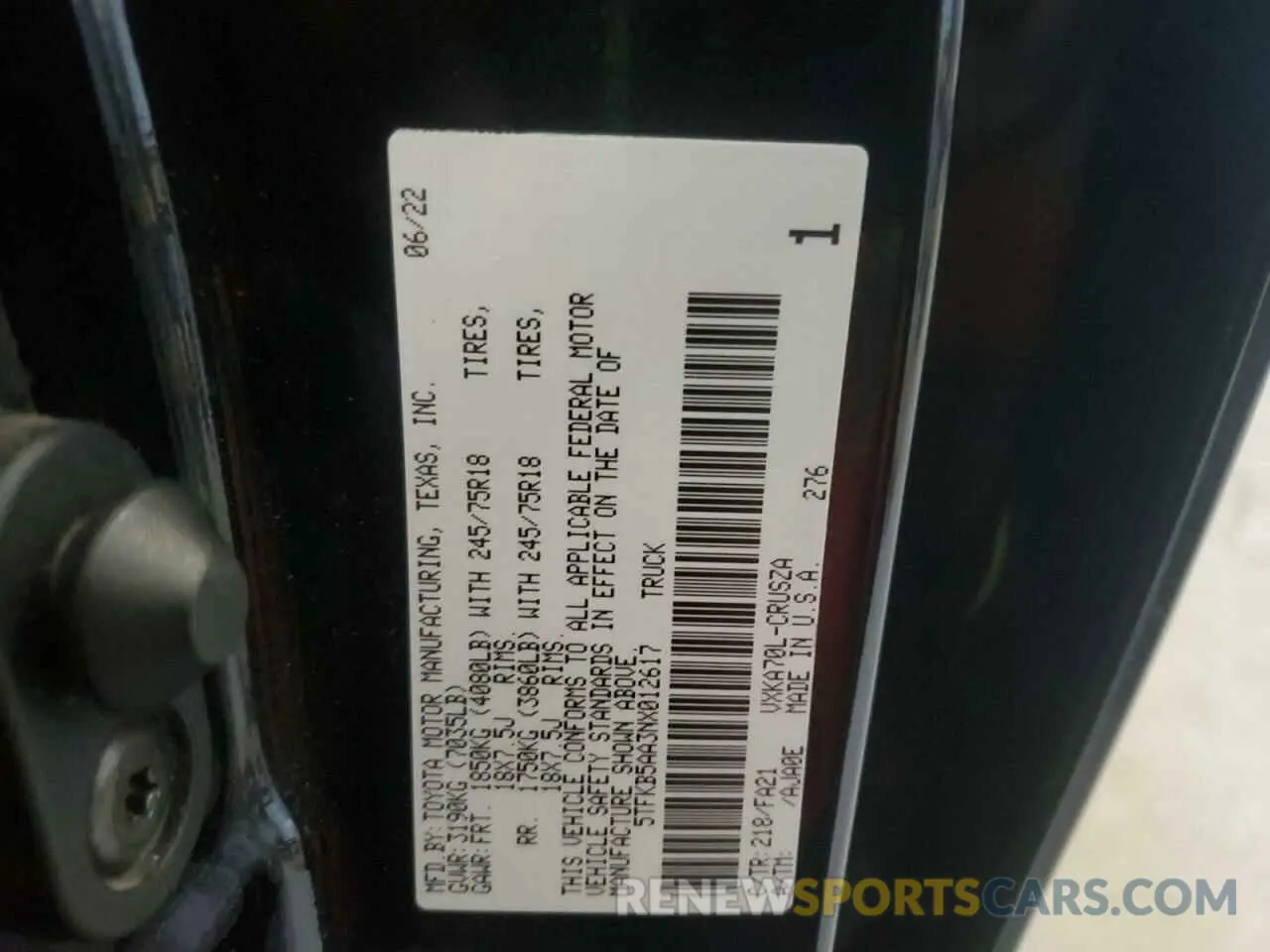 12 fotografías del automóvil dañado 5TFKB5AA3NX012617 TOYOTA TUNDRA 2022