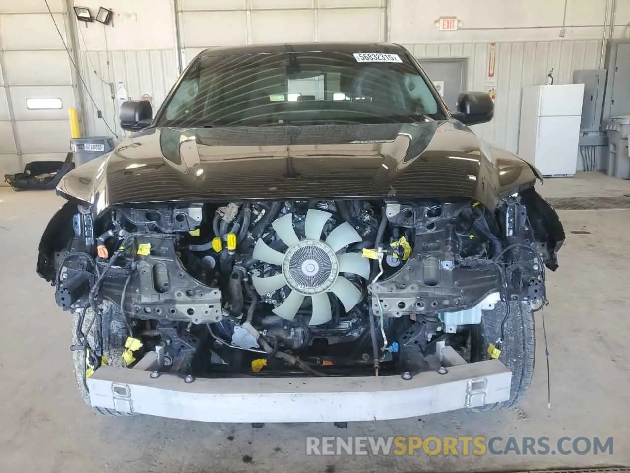 5 fotografías del automóvil dañado 5TFKB5AA3NX012617 TOYOTA TUNDRA 2022