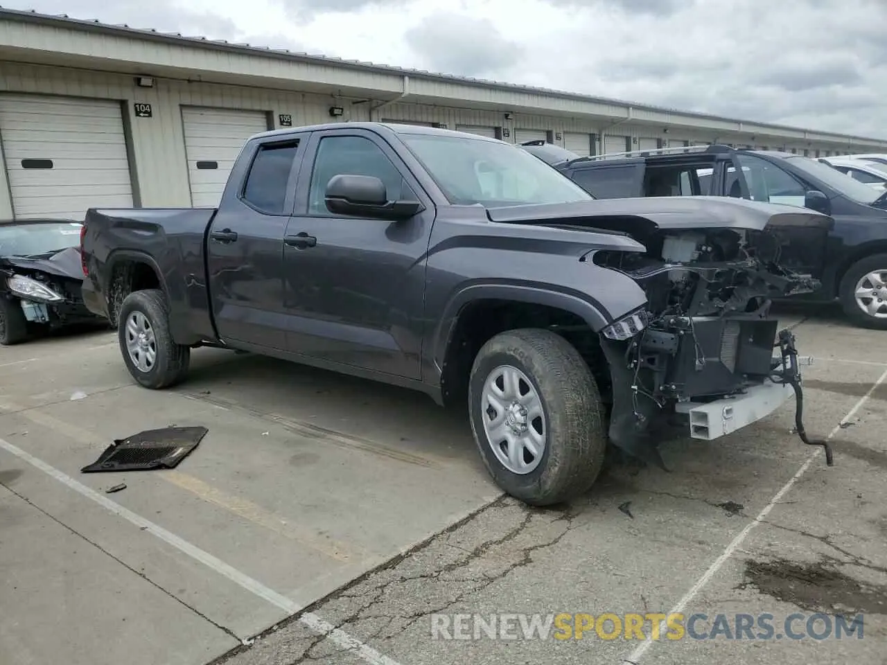 4 fotografías del automóvil dañado 5TFKB5AA3NX016733 TOYOTA TUNDRA 2022