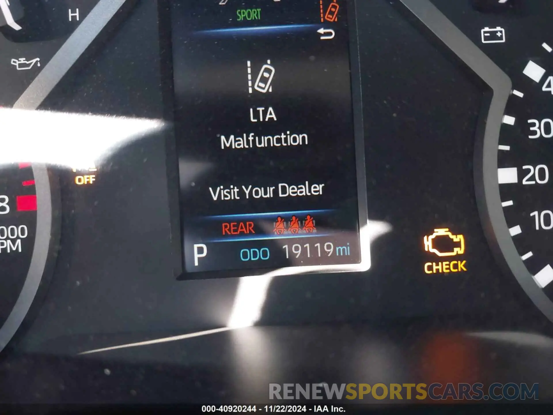16 fotografías del automóvil dañado 5TFLA5AB0NX008542 TOYOTA TUNDRA 2022