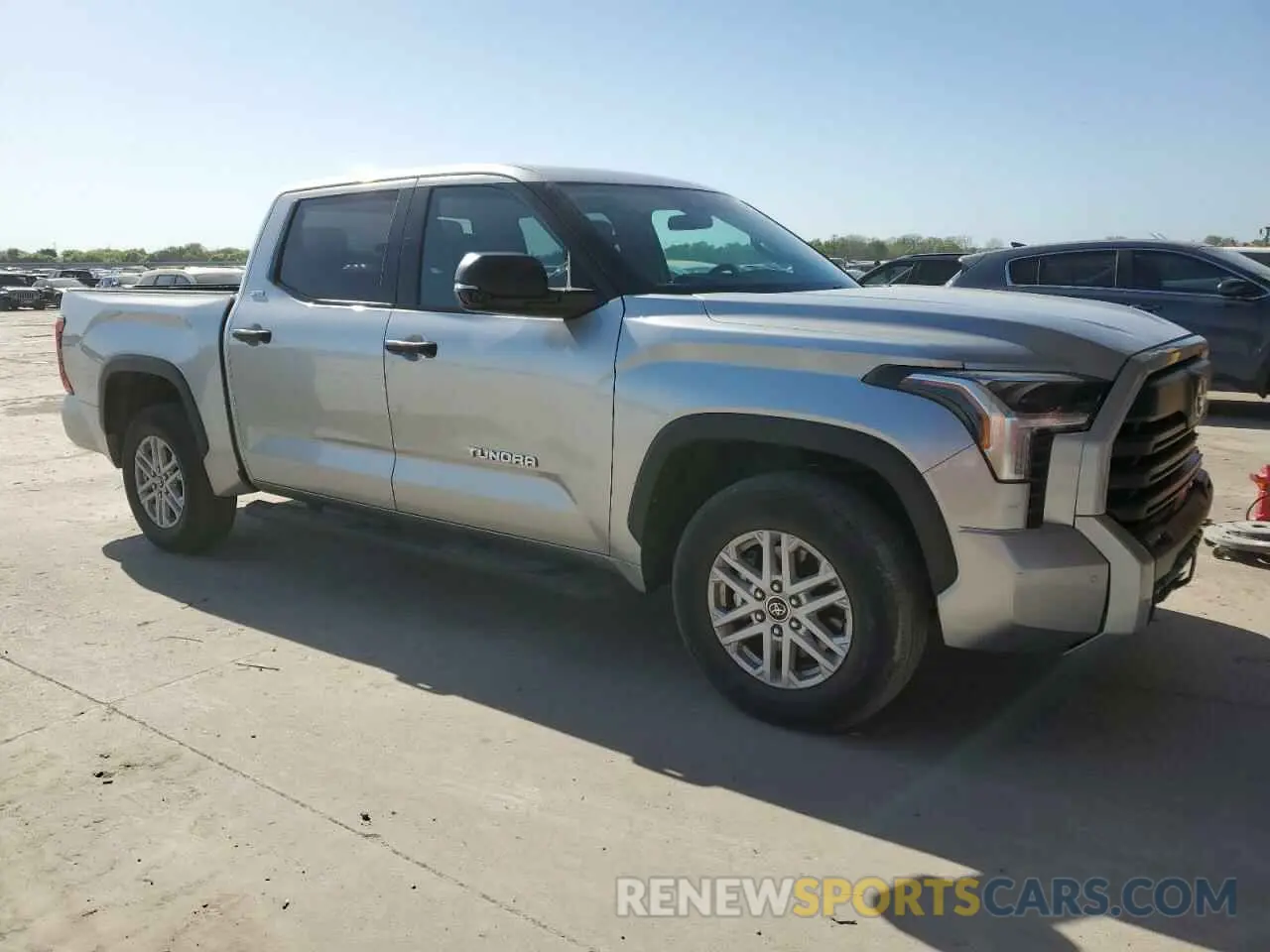 4 fotografías del automóvil dañado 5TFLA5AB0NX009156 TOYOTA TUNDRA 2022