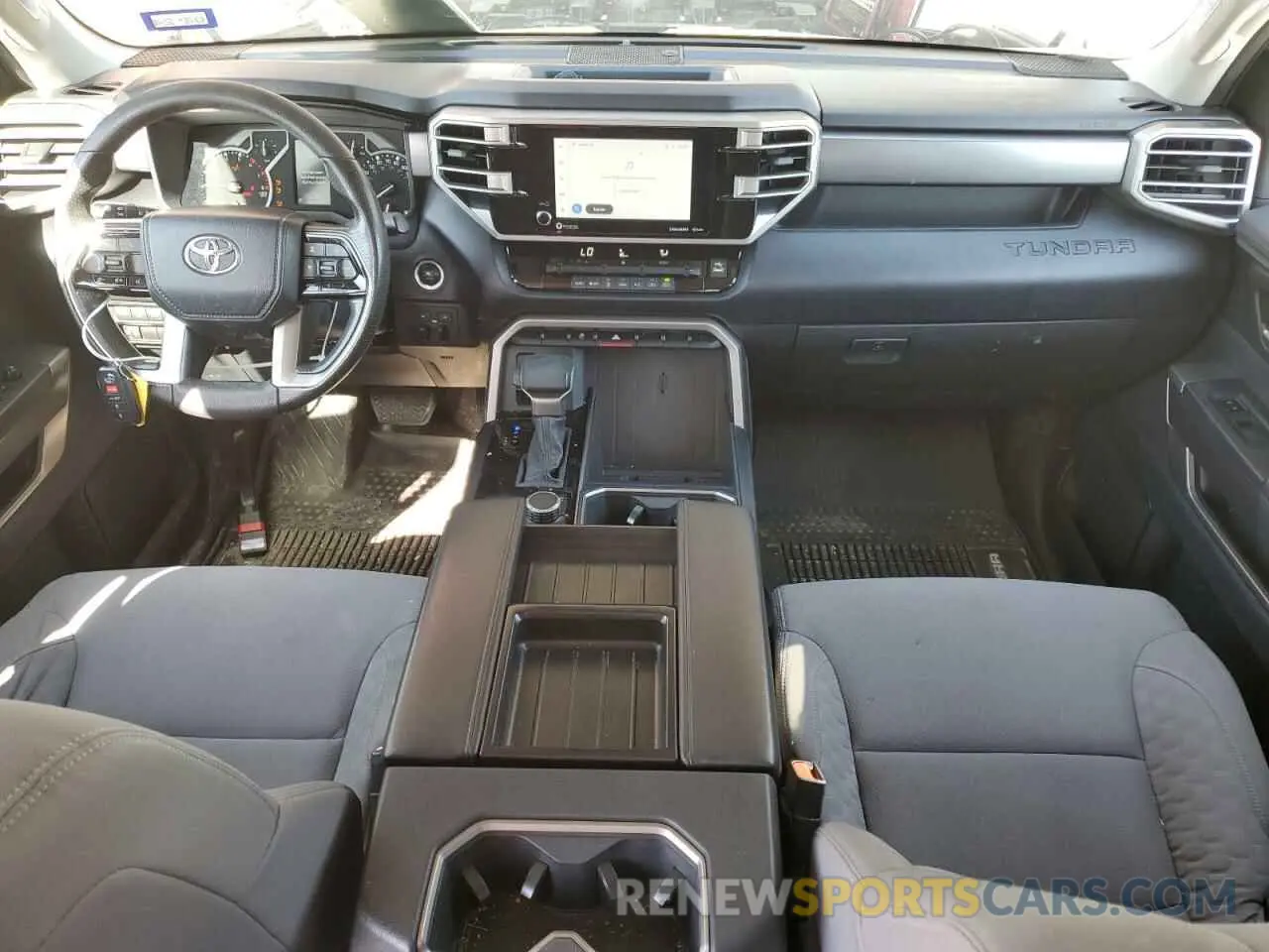 8 fotografías del automóvil dañado 5TFLA5AB0NX009156 TOYOTA TUNDRA 2022