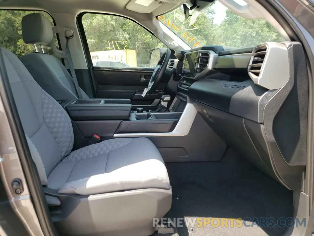 5 fotografías del automóvil dañado 5TFLA5AB2NX005352 TOYOTA TUNDRA 2022