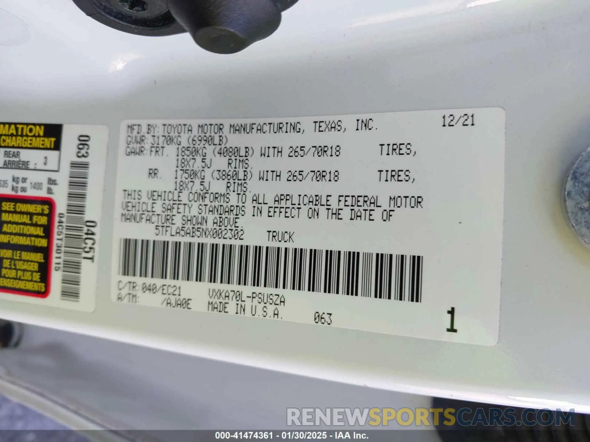9 fotografías del automóvil dañado 5TFLA5AB5NX002302 TOYOTA TUNDRA 2022