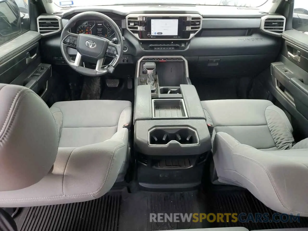 8 fotografías del automóvil dañado 5TFLA5AB7NX003399 TOYOTA TUNDRA 2022