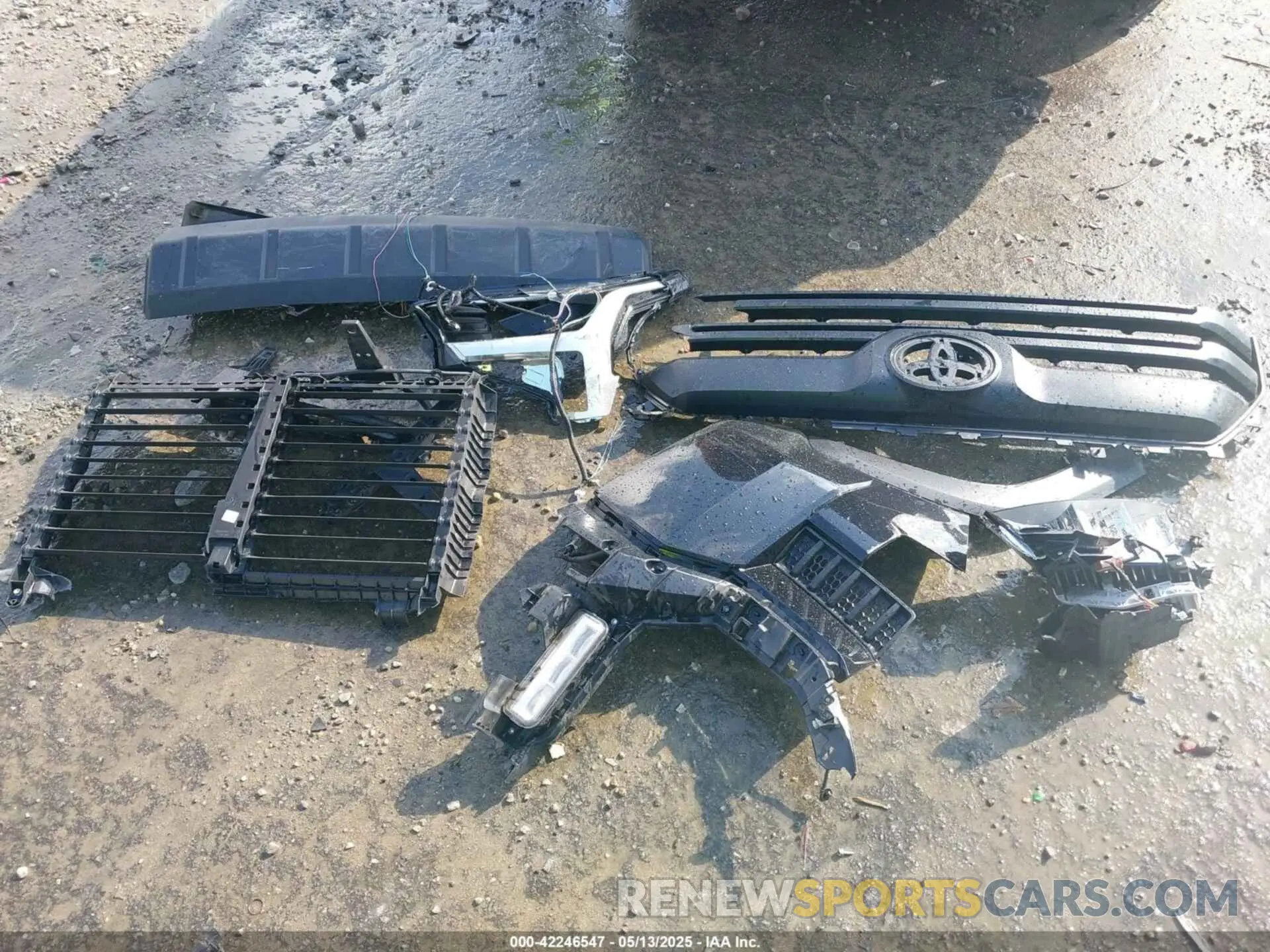 12 fotografías del automóvil dañado 5TFLA5AB7NX010692 TOYOTA TUNDRA 2022