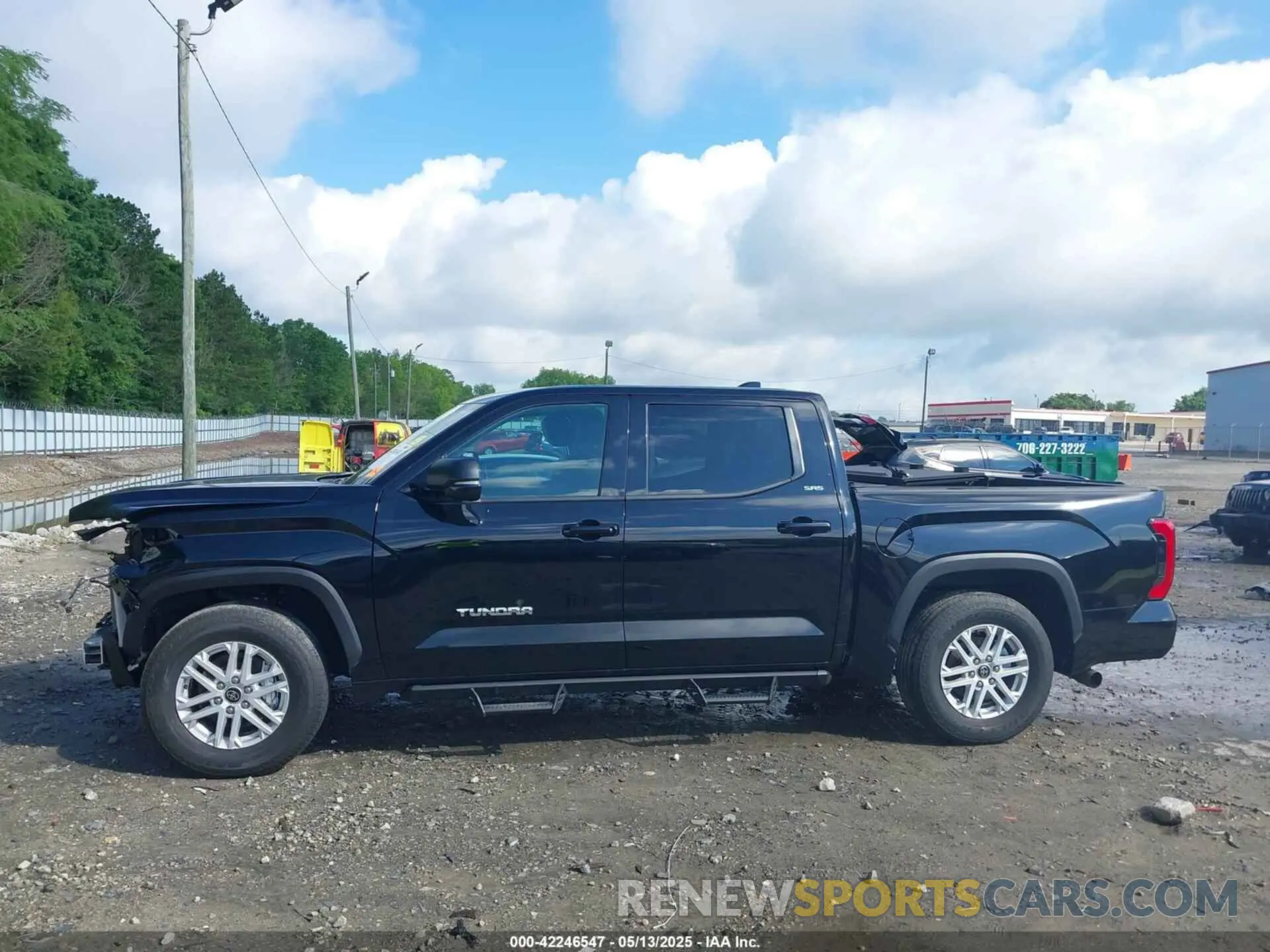 15 fotografías del automóvil dañado 5TFLA5AB7NX010692 TOYOTA TUNDRA 2022