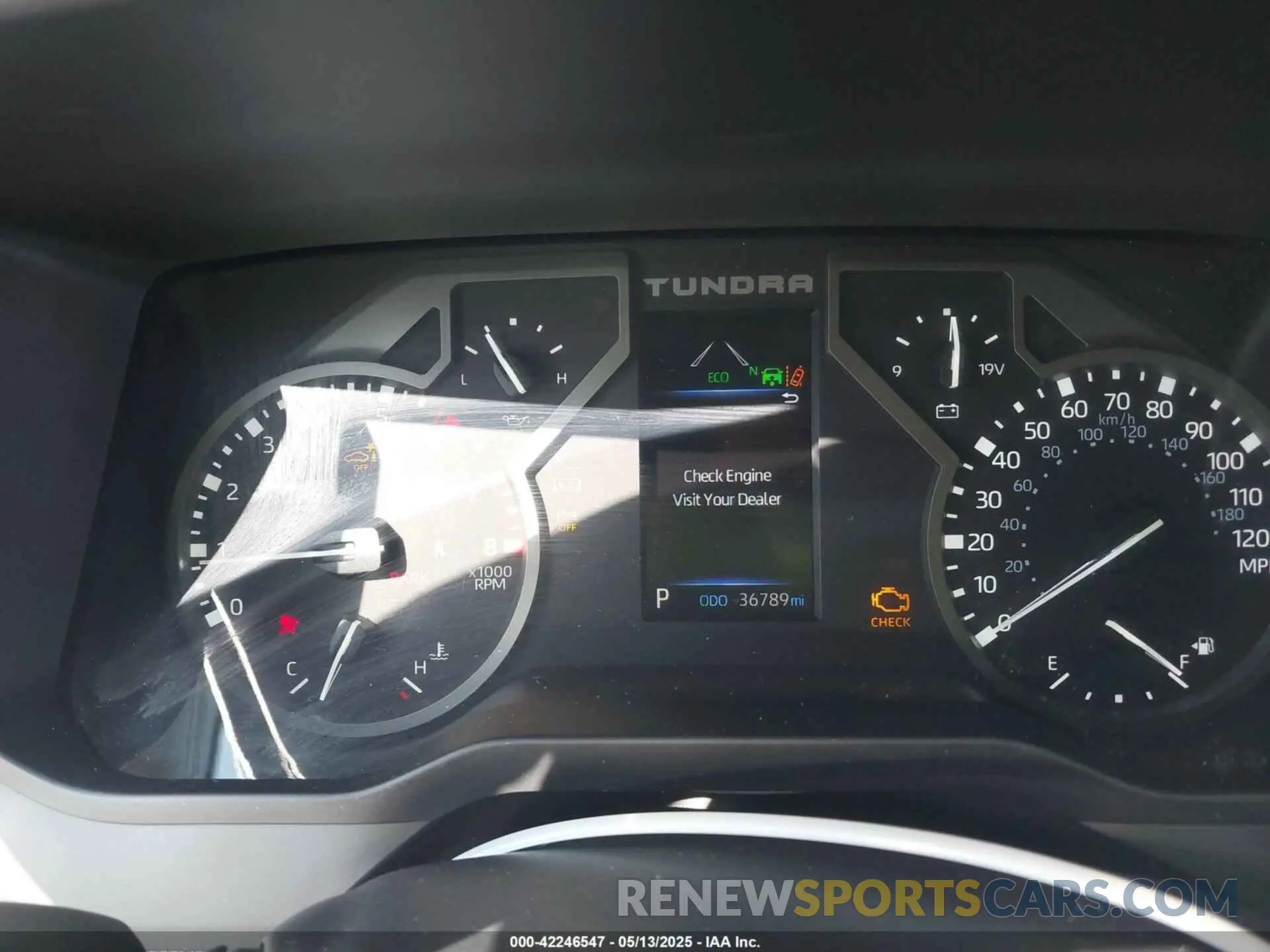 7 fotografías del automóvil dañado 5TFLA5AB7NX010692 TOYOTA TUNDRA 2022