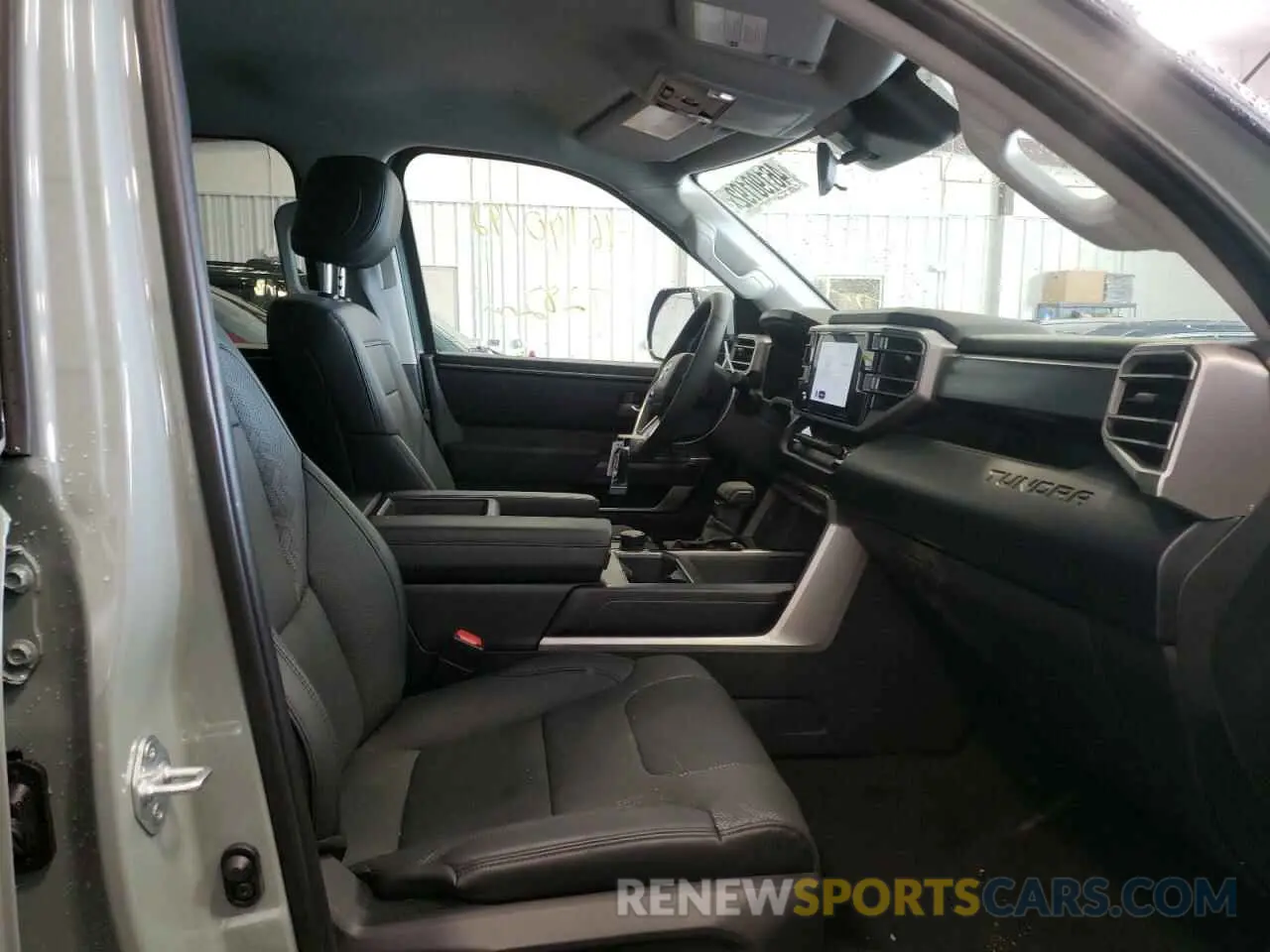 5 fotografías del automóvil dañado 5TFLA5DB0NX006477 TOYOTA TUNDRA 2022
