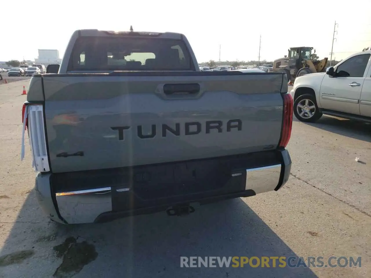 6 fotografías del automóvil dañado 5TFLA5DB4NX046304 TOYOTA TUNDRA 2022