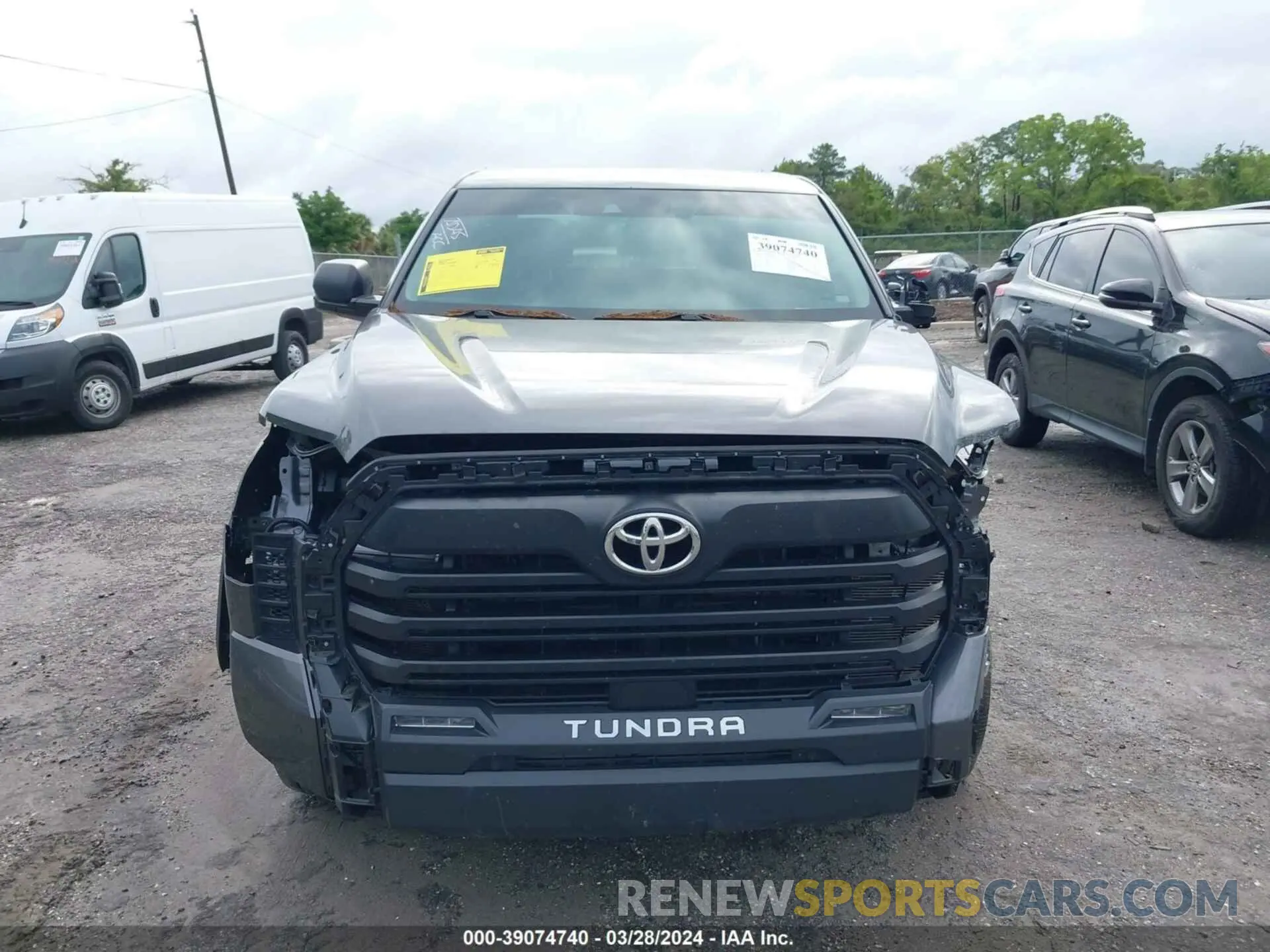 13 fotografías del automóvil dañado 5TFLA5DB5NX024750 TOYOTA TUNDRA 2022