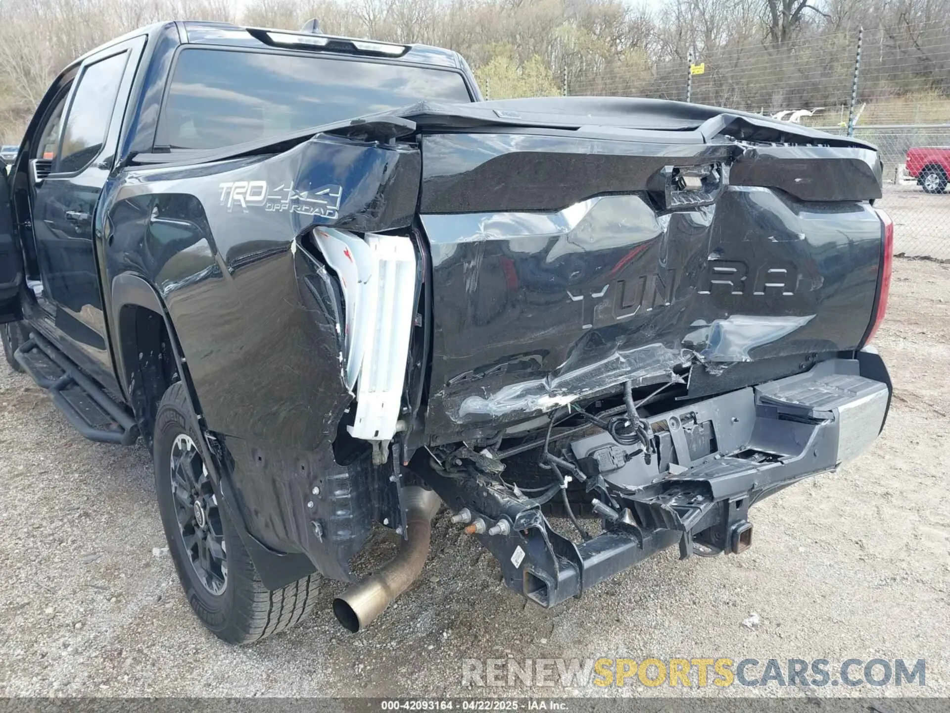 6 fotografías del automóvil dañado 5TFLA5DB5NX040513 TOYOTA TUNDRA 2022