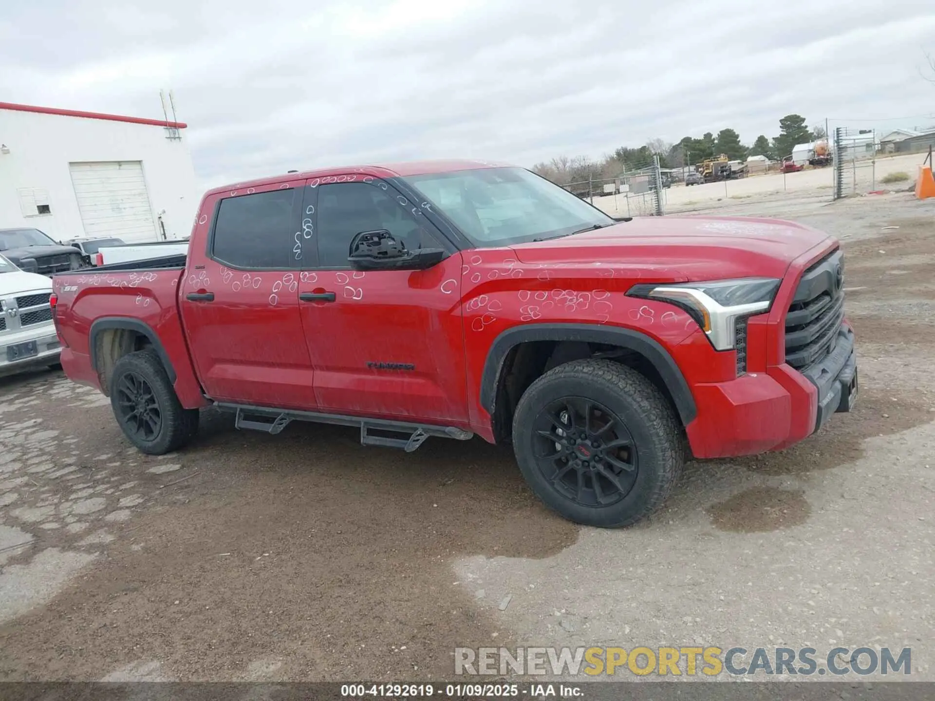 13 fotografías del automóvil dañado 5TFLA5DB5NX049938 TOYOTA TUNDRA 2022