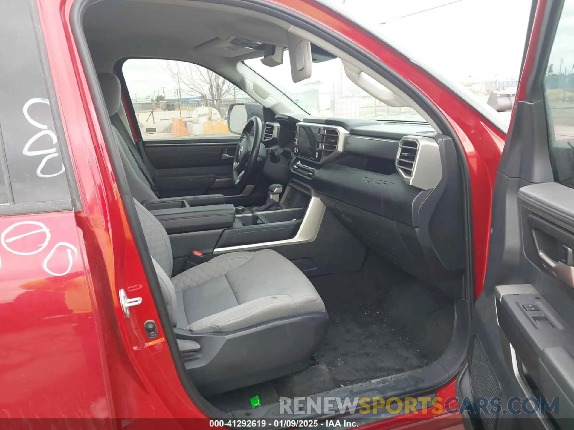 5 fotografías del automóvil dañado 5TFLA5DB5NX049938 TOYOTA TUNDRA 2022