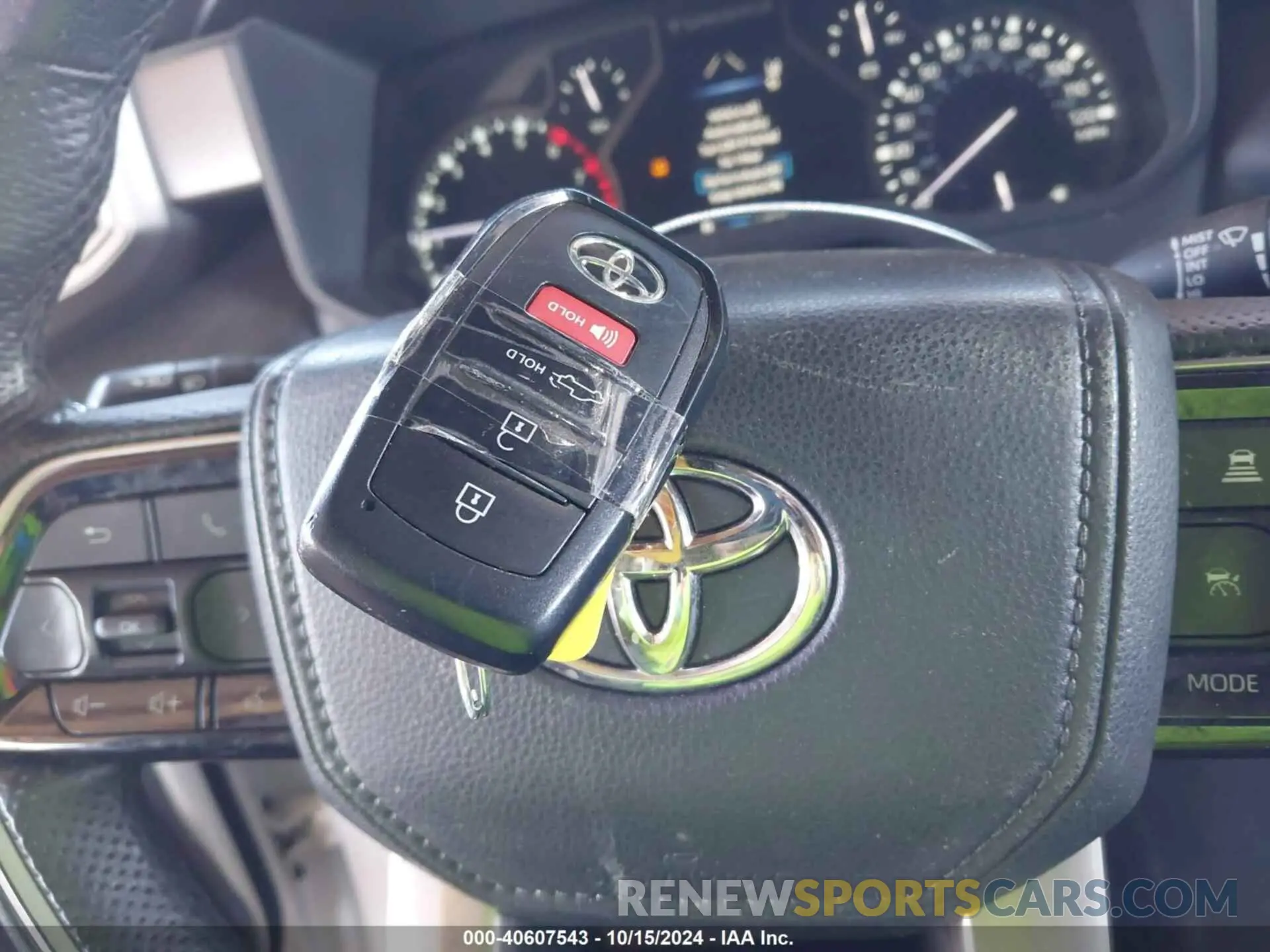 11 fotografías del automóvil dañado 5TFLA5DB6NX008847 TOYOTA TUNDRA 2022