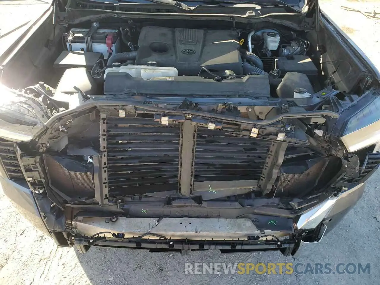 11 fotografías del automóvil dañado 5TFLA5DB6NX055697 TOYOTA TUNDRA 2022