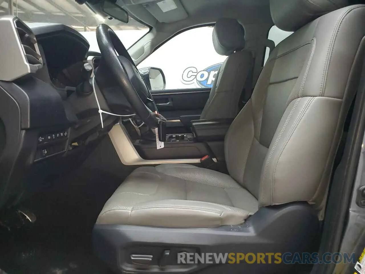 7 fotografías del automóvil dañado 5TFLA5DB6NX055697 TOYOTA TUNDRA 2022
