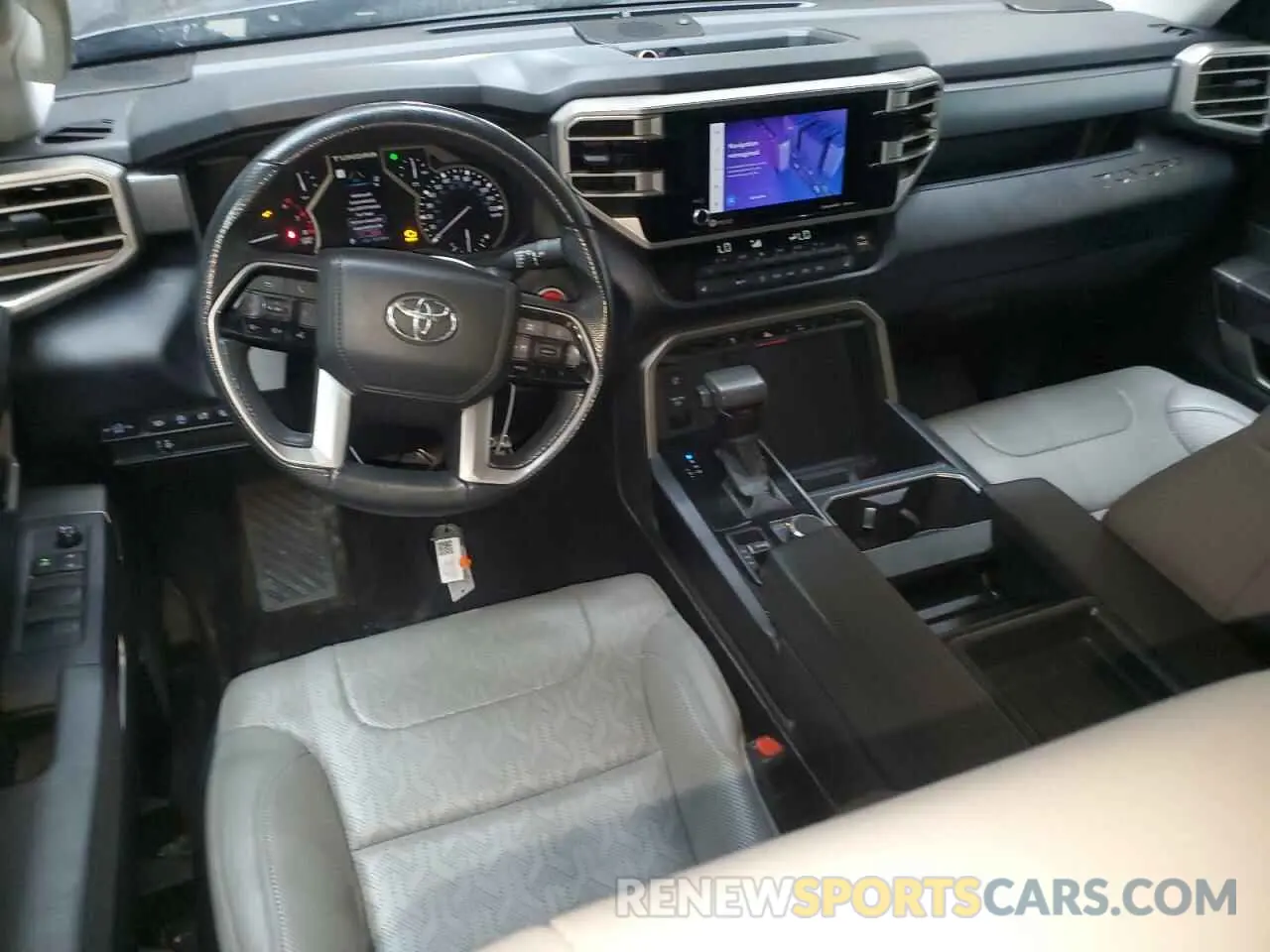 8 fotografías del automóvil dañado 5TFLA5DB6NX055697 TOYOTA TUNDRA 2022