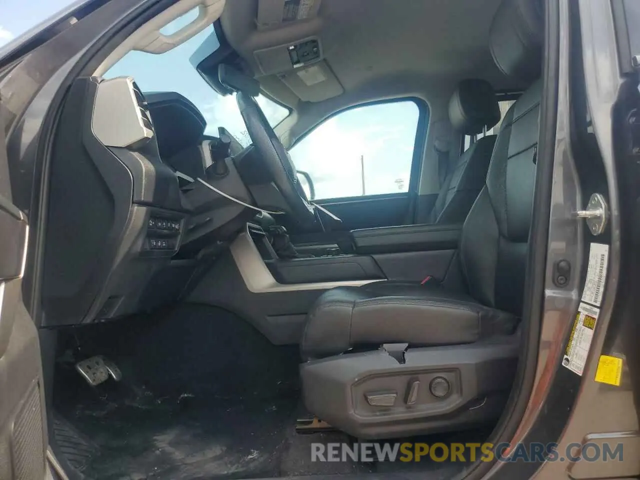 7 fotografías del automóvil dañado 5TFLA5DB8NX001608 TOYOTA TUNDRA 2022
