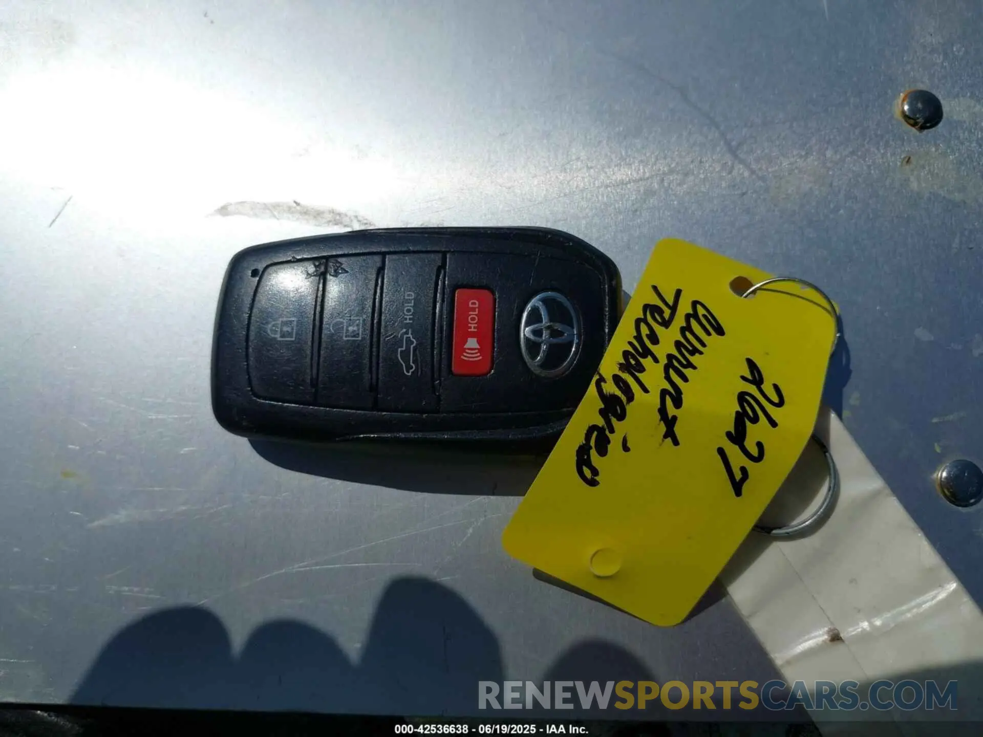 11 fotografías del automóvil dañado 5TFLA5DB9NX009104 TOYOTA TUNDRA 2022