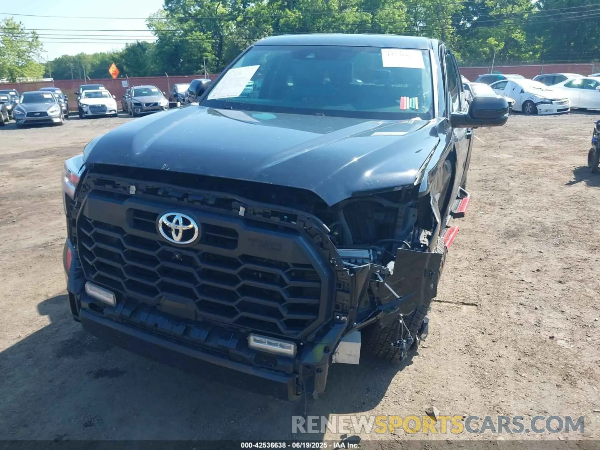 6 fotografías del automóvil dañado 5TFLA5DB9NX009104 TOYOTA TUNDRA 2022