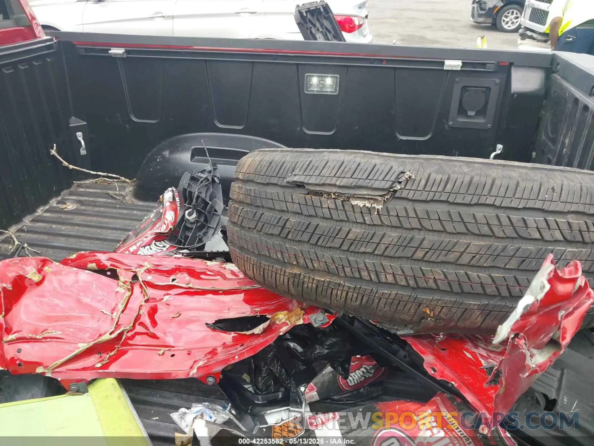 11 fotografías del automóvil dañado 5TFLA5DB9NX013749 TOYOTA TUNDRA 2022