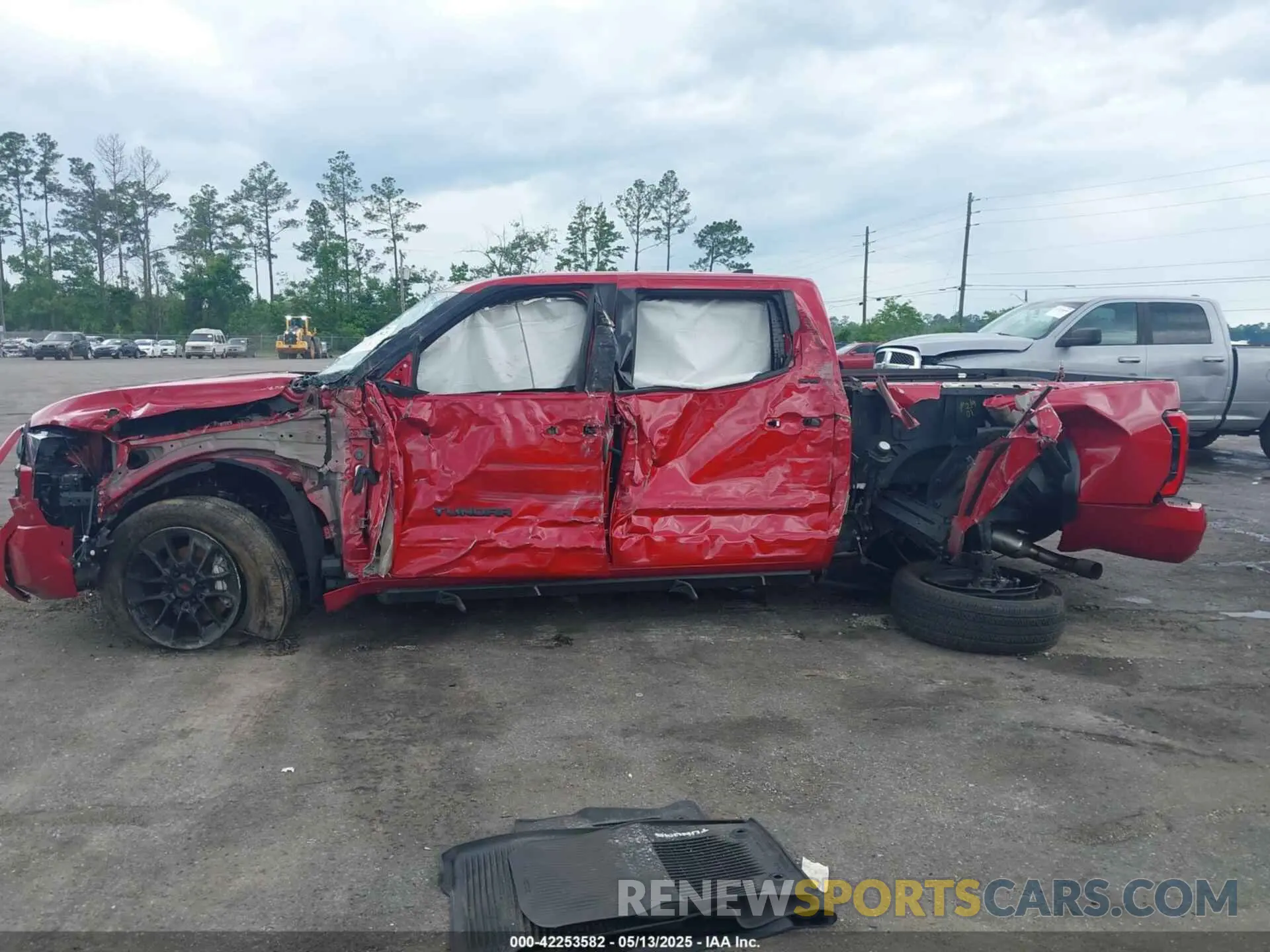 14 fotografías del automóvil dañado 5TFLA5DB9NX013749 TOYOTA TUNDRA 2022