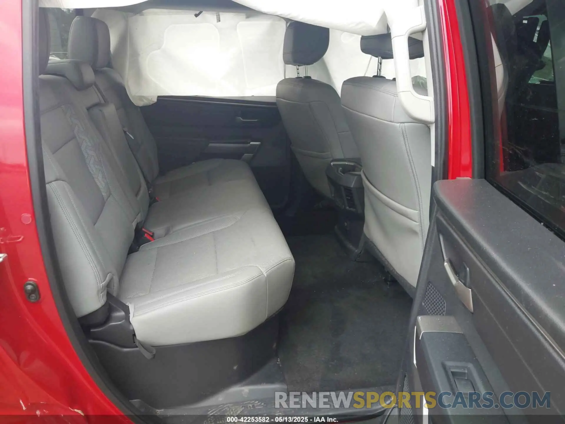 8 fotografías del automóvil dañado 5TFLA5DB9NX013749 TOYOTA TUNDRA 2022