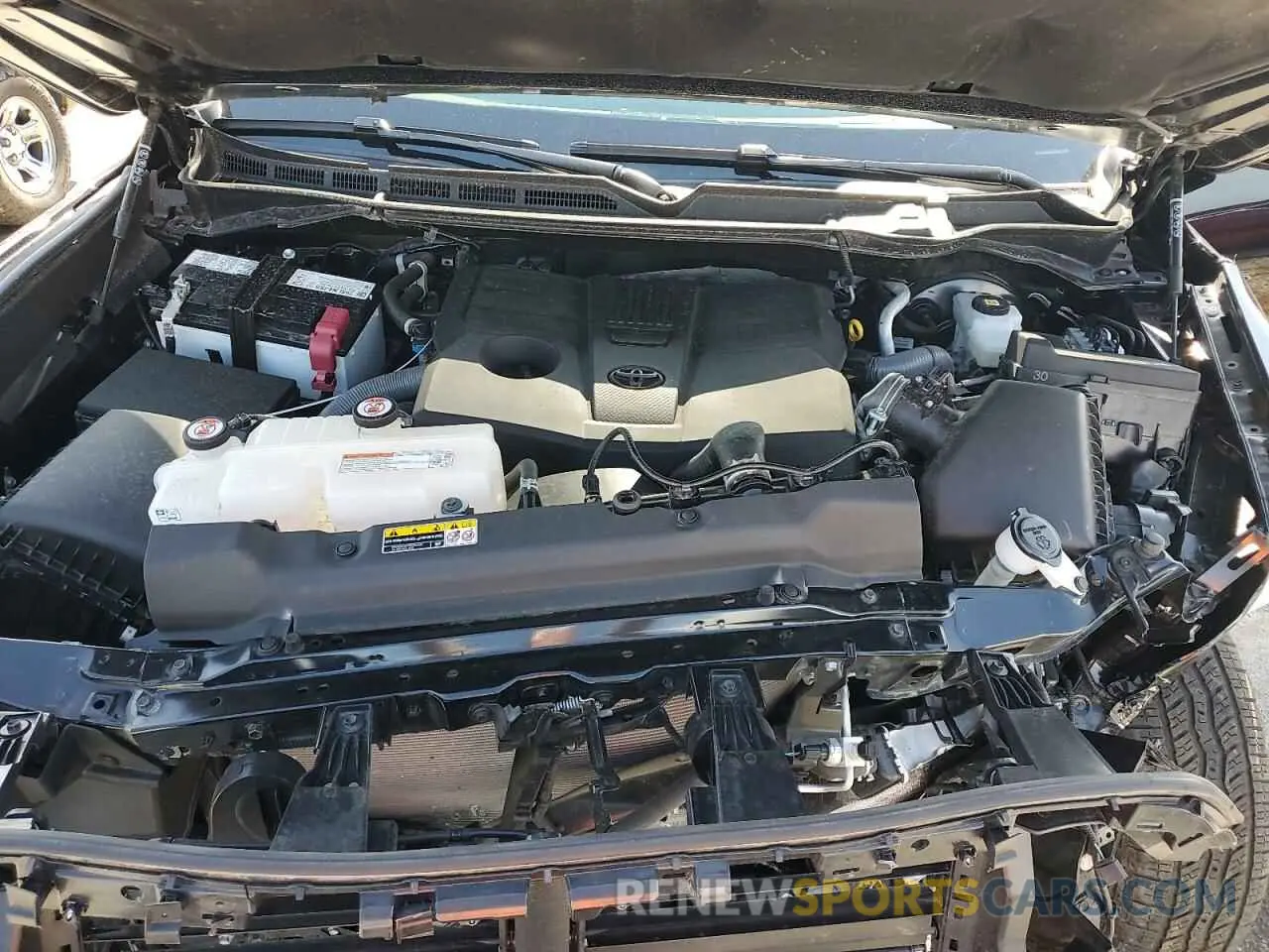 11 fotografías del automóvil dañado 5TFLA5DB9NX054592 TOYOTA TUNDRA 2022