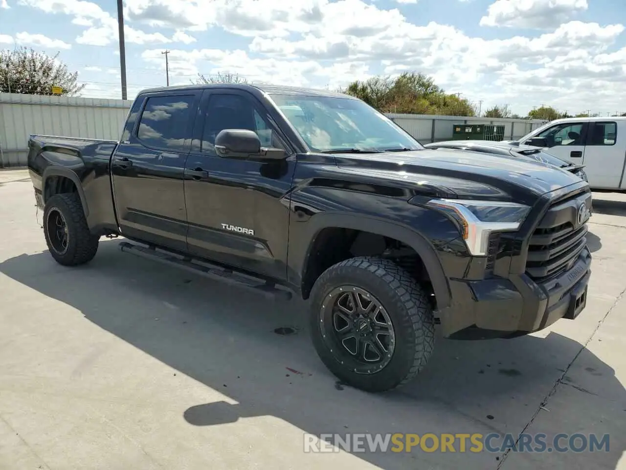 4 fotografías del automóvil dañado 5TFLA5EC2NX004172 TOYOTA TUNDRA 2022