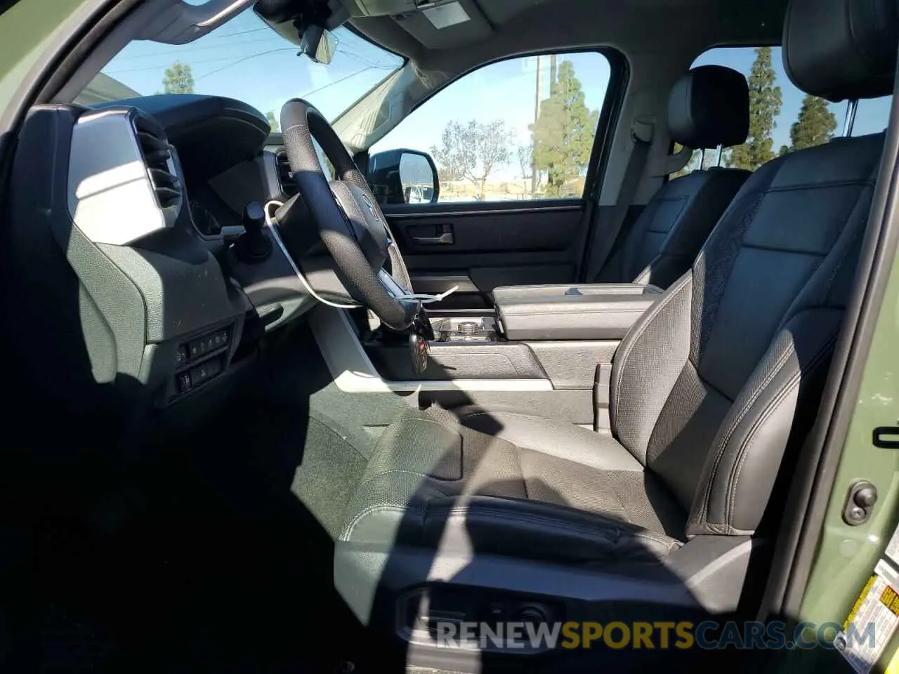 7 fotografías del automóvil dañado 5TFLA5EC3NX007386 TOYOTA TUNDRA 2022