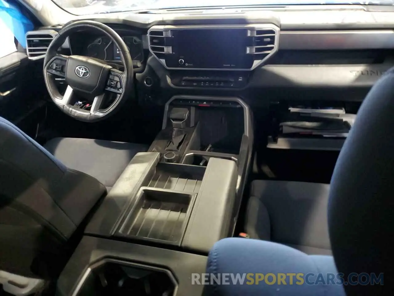 8 fotografías del automóvil dañado 5TFLA5GD8NX001640 TOYOTA TUNDRA 2022