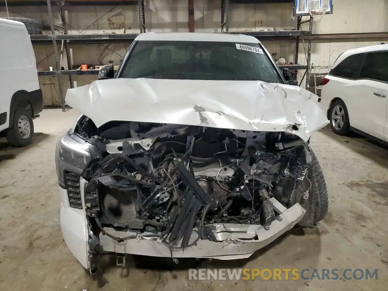 5 fotografías del automóvil dañado 5TFMA5DB0NX009609 TOYOTA TUNDRA 2022