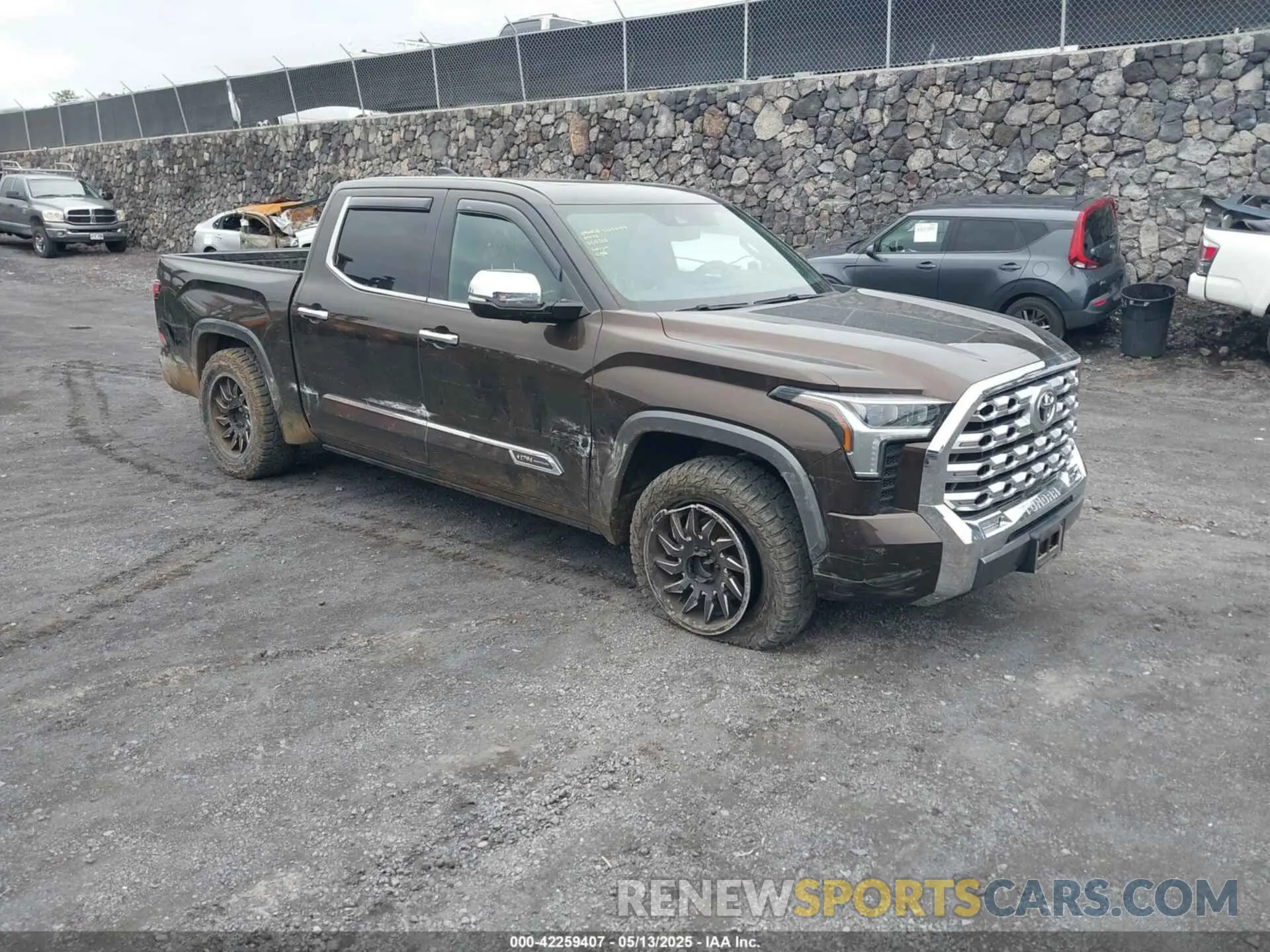 1 fotografías del automóvil dañado 5TFMA5DB1NX012518 TOYOTA TUNDRA 2022