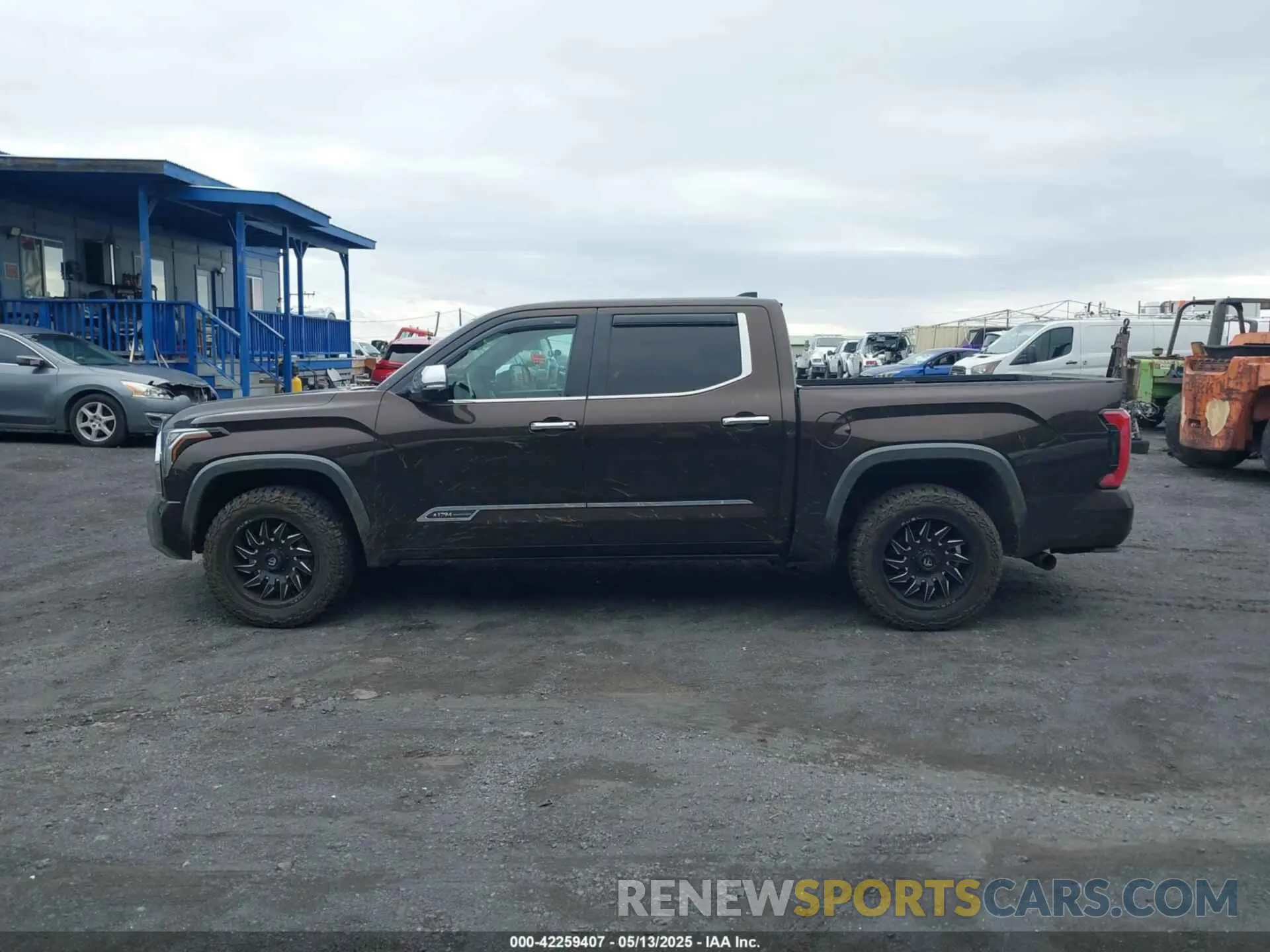 14 fotografías del automóvil dañado 5TFMA5DB1NX012518 TOYOTA TUNDRA 2022