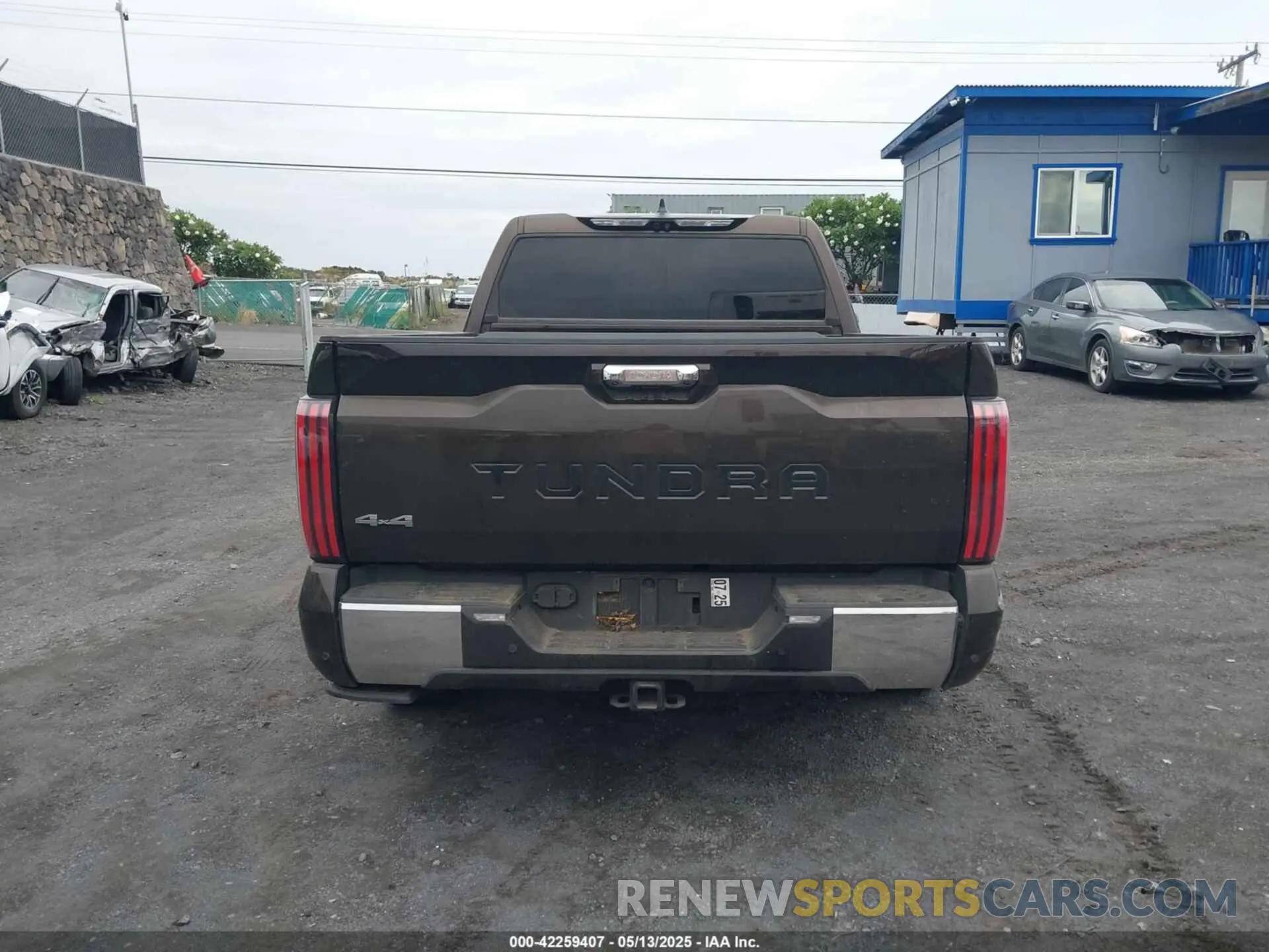 16 fotografías del automóvil dañado 5TFMA5DB1NX012518 TOYOTA TUNDRA 2022