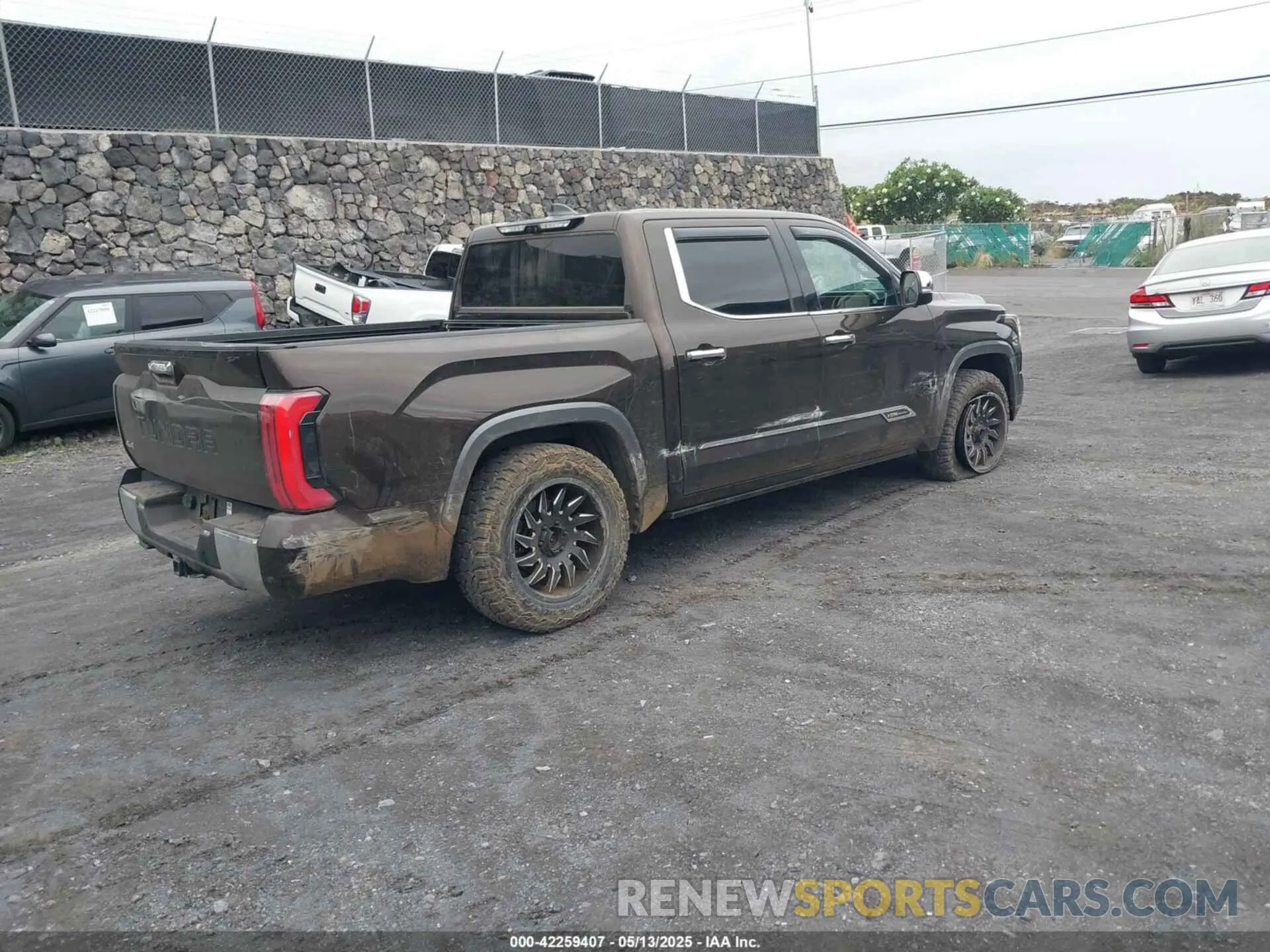 4 fotografías del automóvil dañado 5TFMA5DB1NX012518 TOYOTA TUNDRA 2022