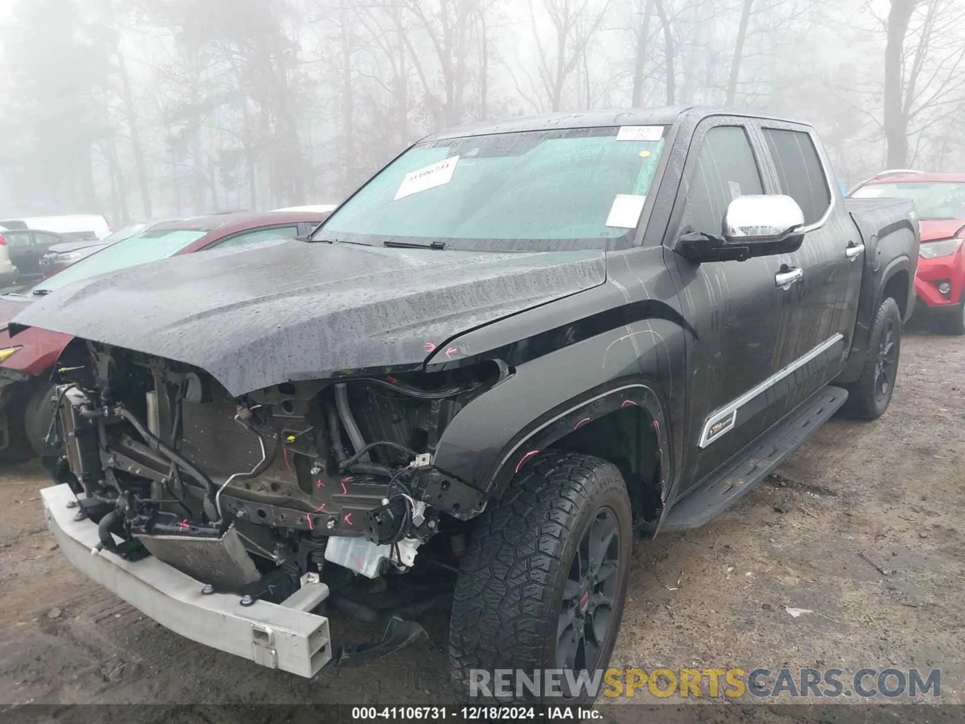 2 fotografías del automóvil dañado 5TFMA5DBXNX012937 TOYOTA TUNDRA 2022