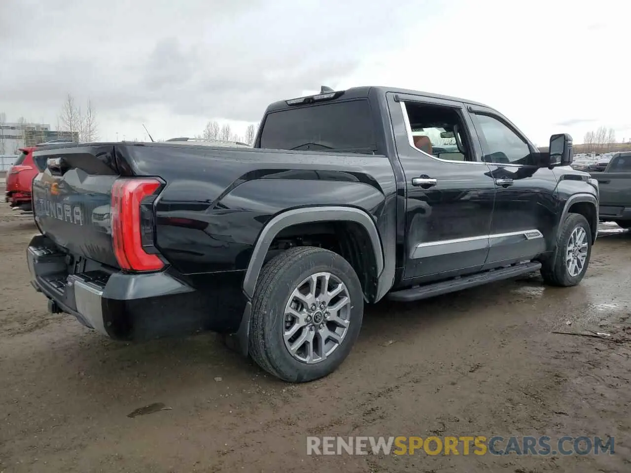 3 fotografías del automóvil dañado 5TFMC5DB1NX012075 TOYOTA TUNDRA 2022
