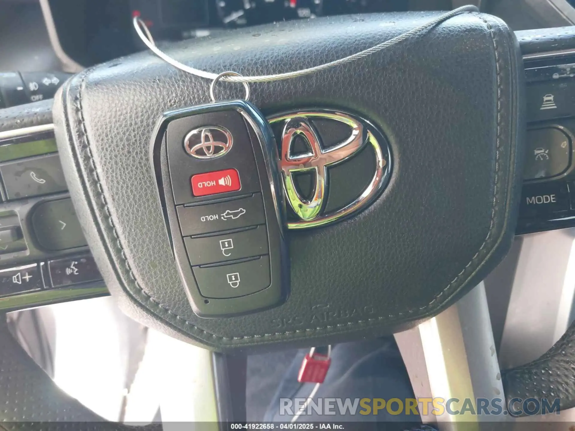 11 fotografías del automóvil dañado 5TFNA5DB3NX023458 TOYOTA TUNDRA 2022